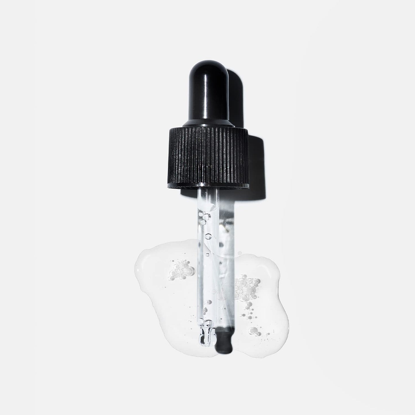 Versed Just Breathe Clarifying Facial Serum - Blend of Antioxidants, Niacinamide, White Willow and Zinc Helps Reduce Blemishes, Decongest Pores and Soothe Redness - Vegan Acne Serum (1 fl oz)