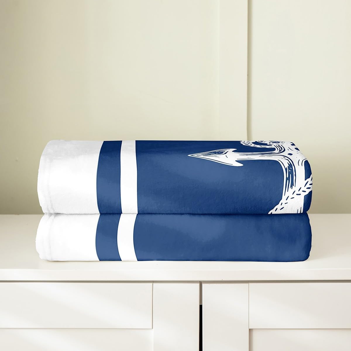Feelyou Anchor Decor Stripes Blue White Flannel Fleece Throw Blanket 40"x50" Ocean All Season Bed Blanket for Sofa Couch Nautical Themed Fuzzy Blanket Breathable Nautical Plush Blanket Room Decor