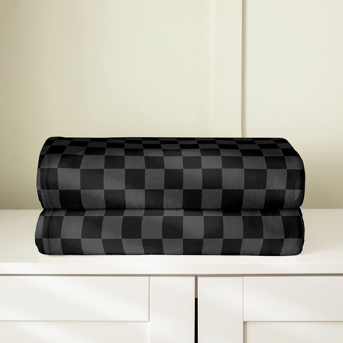 Black and Gray Checkered Throw Blanket,Geometric Plaids Grids Simple Fleece Blanket for Bedroom Decor,Abstract Checkerboard Buffalo Squares Super Soft Blankets All Seasons,Queen 90"x90"