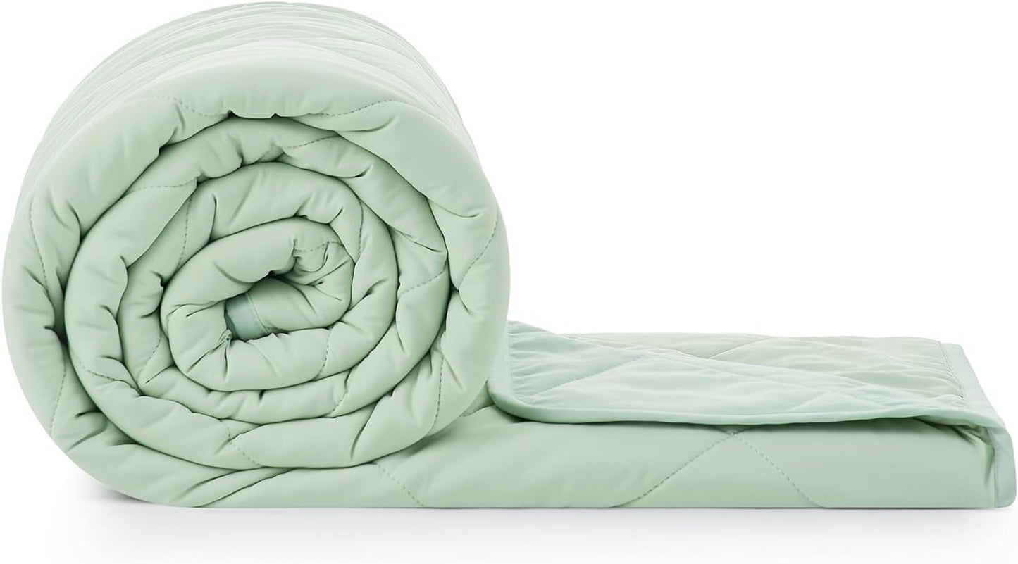 Cozy Bliss Cooling Throw Blanket for Hot Sleepers 50"x70", Q-Max 0.45 Cooling Comfort, Cold Blankets for Night Sweats Sleeping, Ultra-Cool Lightweight Breathable Summer Blanket for Couch Bed, Green
