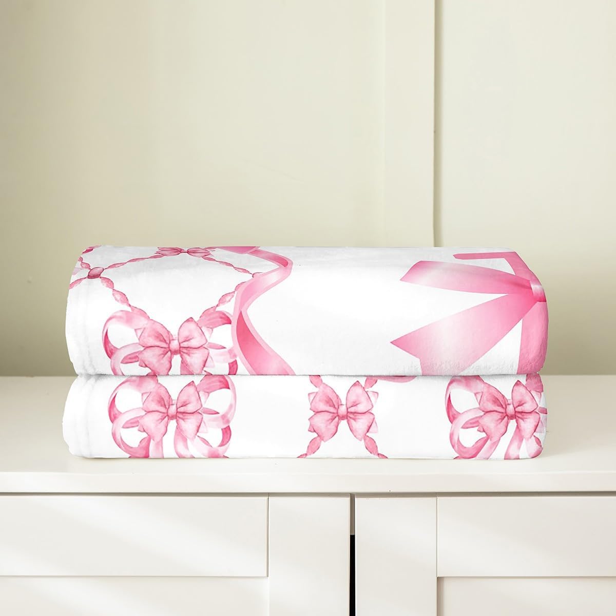Erosebridal Aesthetic Bowknot Blanket Queen 90x90 Coquette Preppy Bow Flannel Blanket with Monogrammed Initial Design Letter J Sofa Bed Couch Decor
