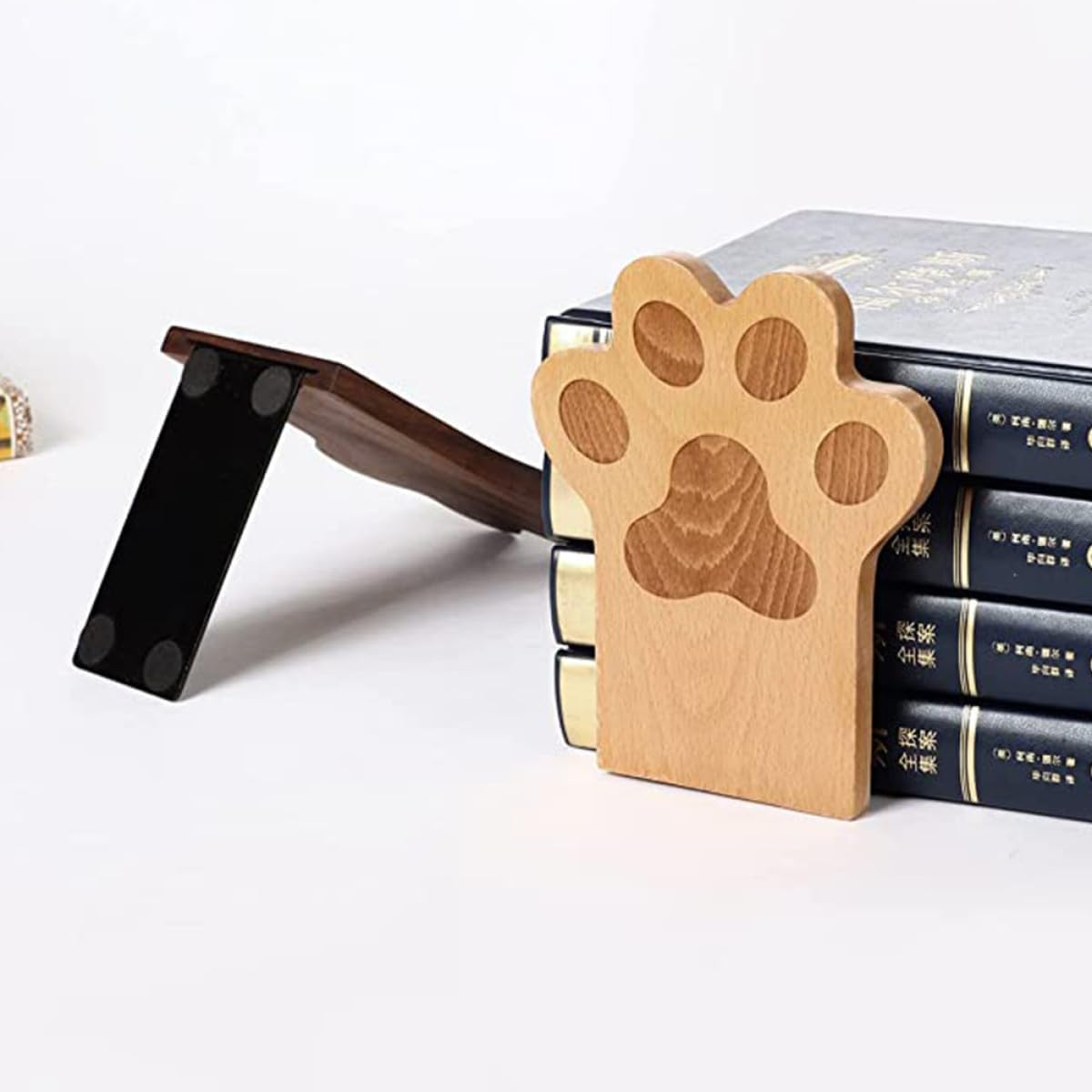PRETYZOOM 2pcs Solid Beech Wood Bookends with Cat Paw Design, Desktop Book Support for Students, Office Accessory and File Organizer, Non-Slip Book Stoppers for Home and Study Desk