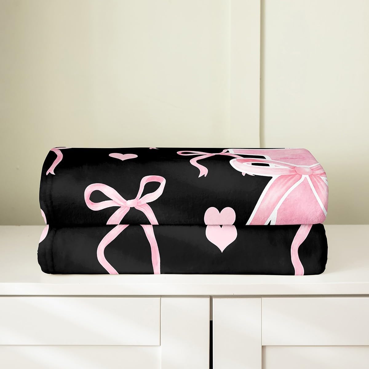 Erosebridal Letter I Throw 50x60 Inch for Girls Teen Women Aesthetic Coquette Bowknot Fleece Blanket Black Pink Cute Love Heart Flannel Blanket Alphabet Sweet Princess Microfiber Fuzzy Plush Throw