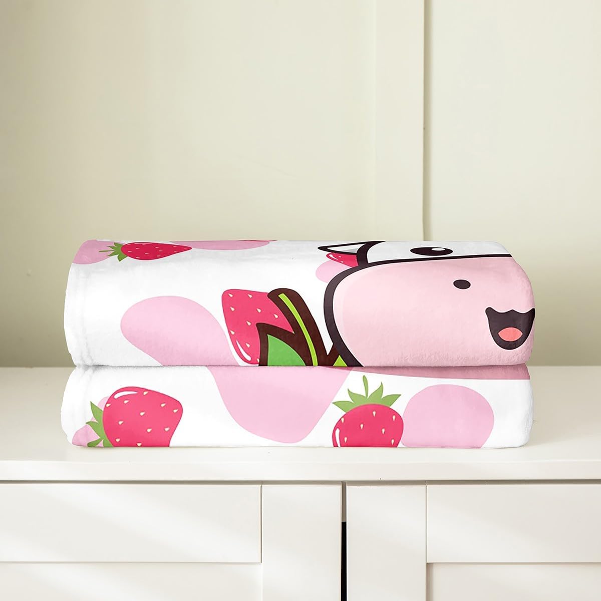 Feelyou Cartoon Cow Pattern Fleece Throw Blanket Kids,Pink Strawberry Cow Fuzzy Blanket for Bed Sofa Couch,All Season 3D Animals Theme Bed Blanket Breathable Plush Blanket Room Decor Queen 90"x90"