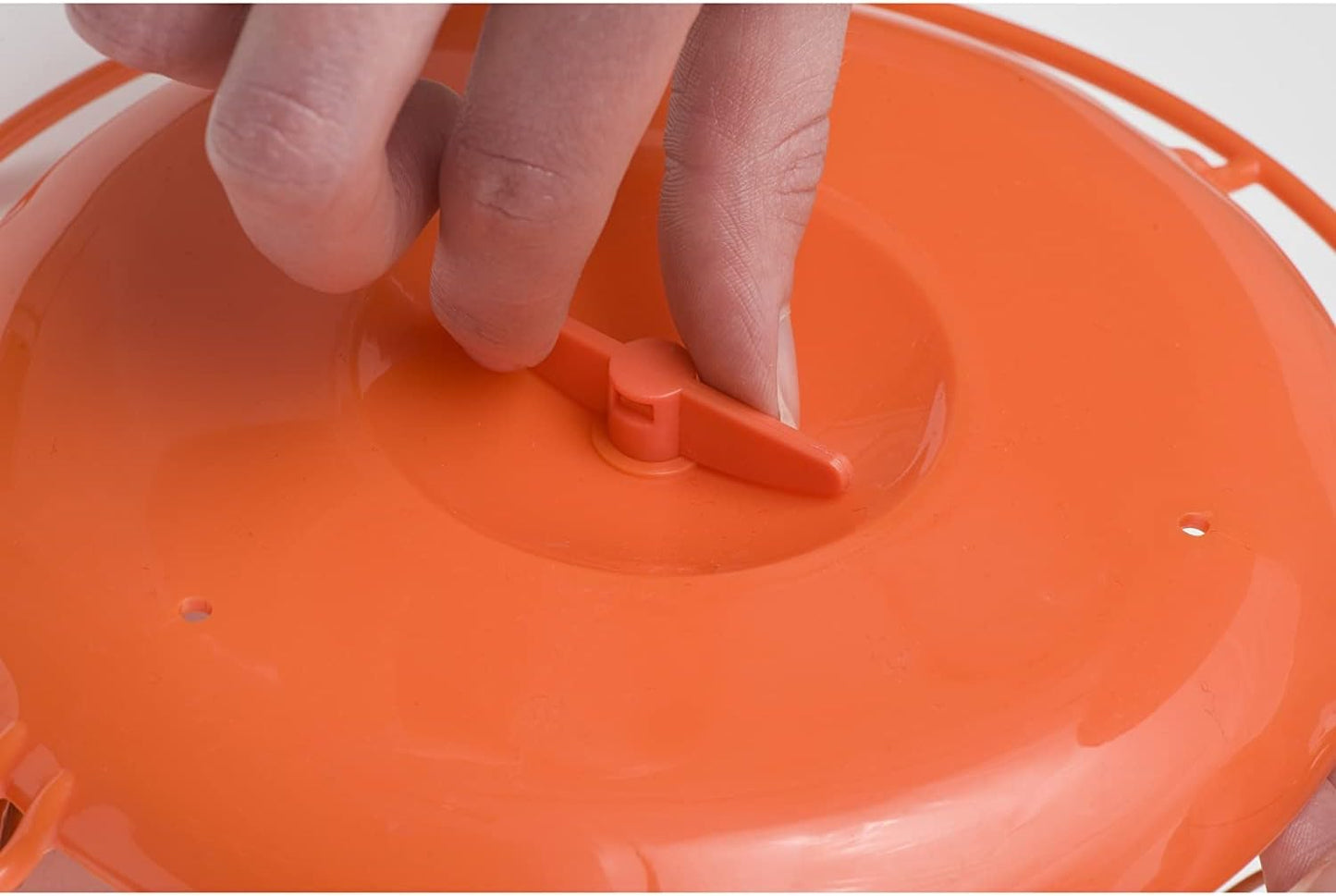 Perky-Pet Oriole 32 oz. Plastic Nectar Feeder 1 Ports