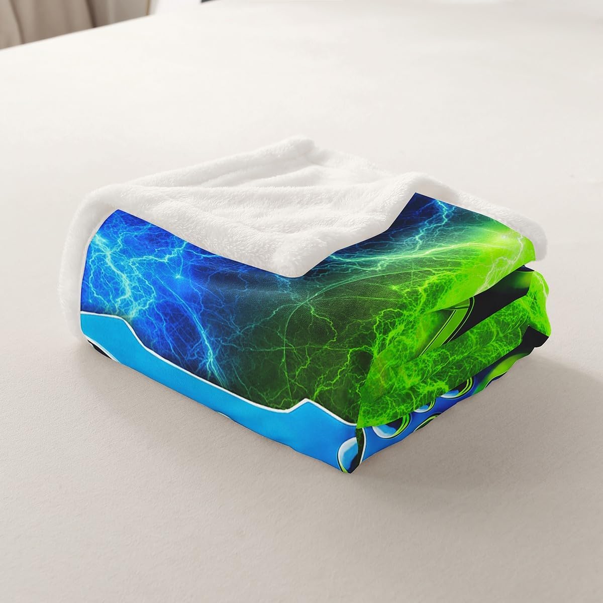 Manfei Modern Gamer Throw Blanket Blue-Green Lightnings Gamepad Blanket for Couch Sofa, Video Games Bed Blanket for Kids Boys Room Decor, Soft and Breathable Fleece Blanket(60 x 80 Inches)