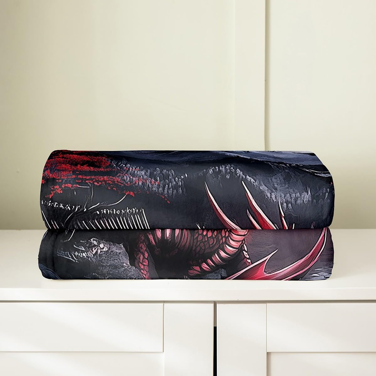 Feelyou Dragon Flannel Fleece Throw Blanket Throw 50"x60" Samurai All Season Bed Blanket for Sofa Couch Japanese Style 3D Dragon Theme Anime Ancient Wildlife Fuzzy Blanket Red Plush Blanket Room Decor