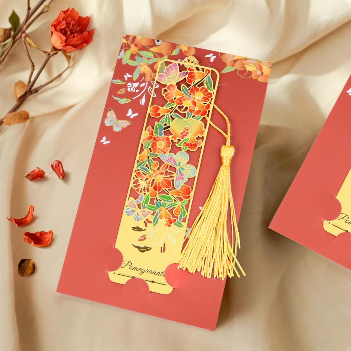 Flower Book Mark with Tassel for Reading Women, Pretty Cute Hollow Butterfly Book Markers for Women, Men, Kids, Teachers, Students, Reading Accessories Gifts for Book Lovers（3PCS-Styple A）