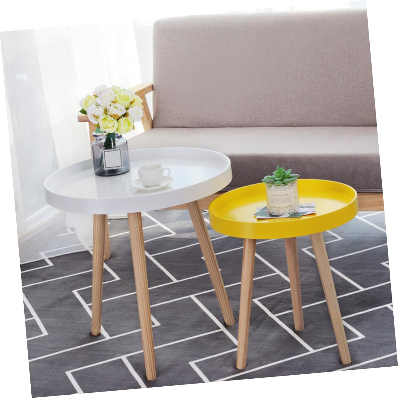 PRETYZOOM Modern Mini Round Sofa Side Table, Small White Scandinavian Tea Table for Living Room and Bedroom Corner Use