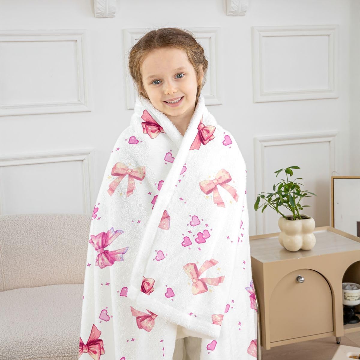 Castle Fairy Bowknot Love Kids Throw Blanket,Cartoon Bow Tie Hearts Pattern Bed Blanket,Sweet Romantic Aesthetic Girls Boys Sofa Decor,Pink and White Fuzzy Blanket,Queen Size (90 x 90 Inches)