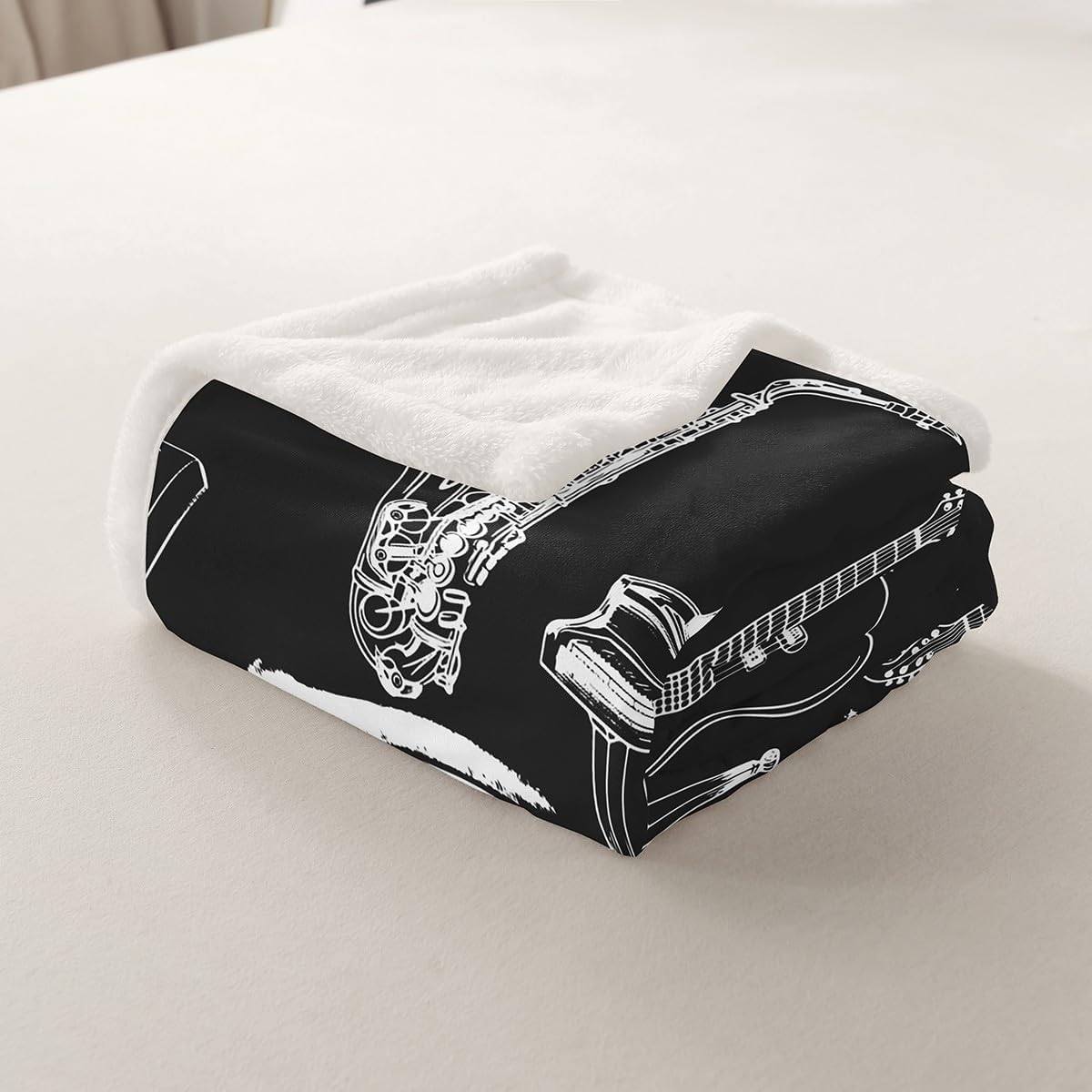 Feelyou Guitar Fleece Throw Blanket for Sofa Couch Drum Kit Piano Music Themed Sherpa Blanket Black White Musical Pattern Warm Plush Blanket Room Decor Instruments Print Fuzzy Blanket Throw 50"x60"