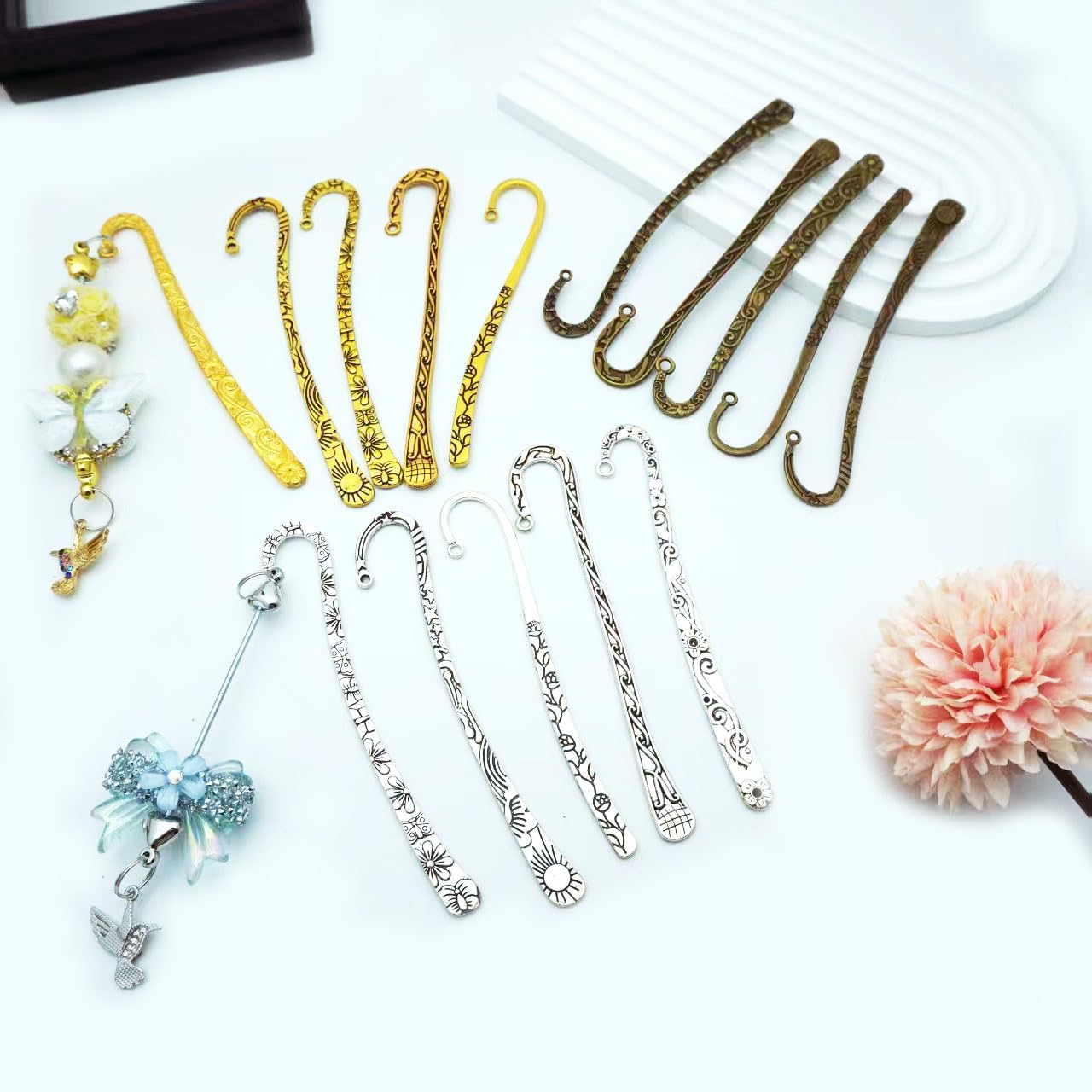 15 Pack Gold Metal Bookmark Hook DIY Bookmarks Antique Tibetan Carved with Loop for Crafting (5 Styles & Silver/Gold/Bronze)