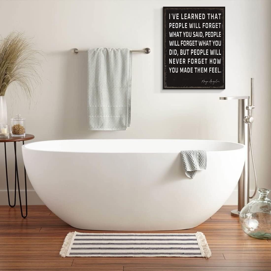 WOWGOOMO Retro Inspirational Canvas Wall Art Maya Angelou Quotes I've Learned That People Will Never Forget How You Made Them Feel Motivational Positive Painting Wall Decor for Home Office Framed Gift
