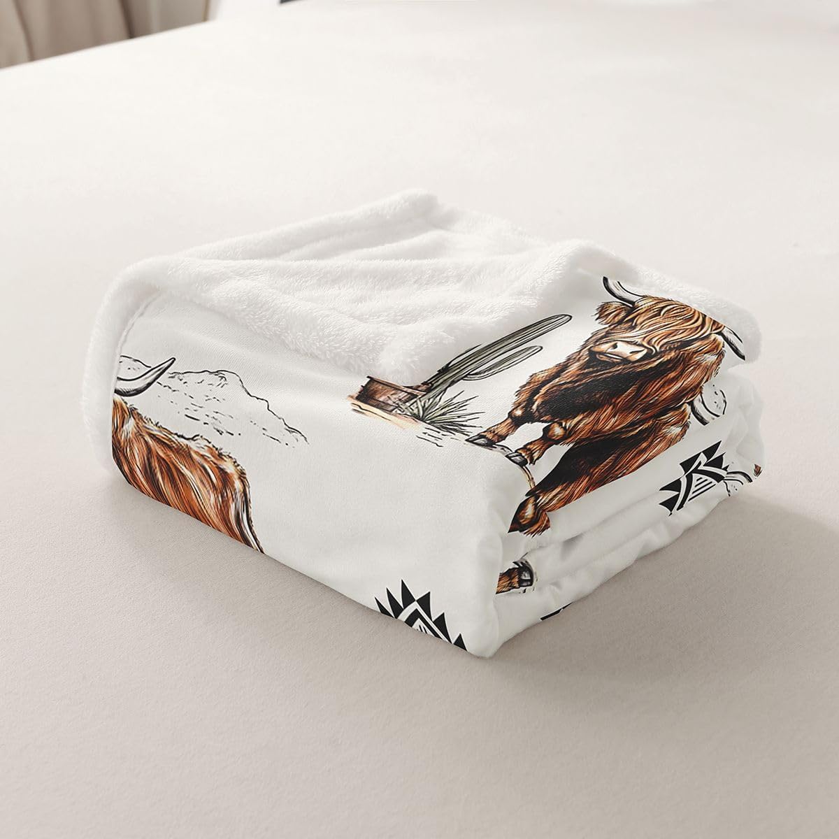 Feelyou Highland Cow Sherpa Throw Blanket for Couch Aztec Super Soft Cozy Fleece Western Decor Blanket for Winter, Plush Throw Cowgirl Throw 50"x60" All Season