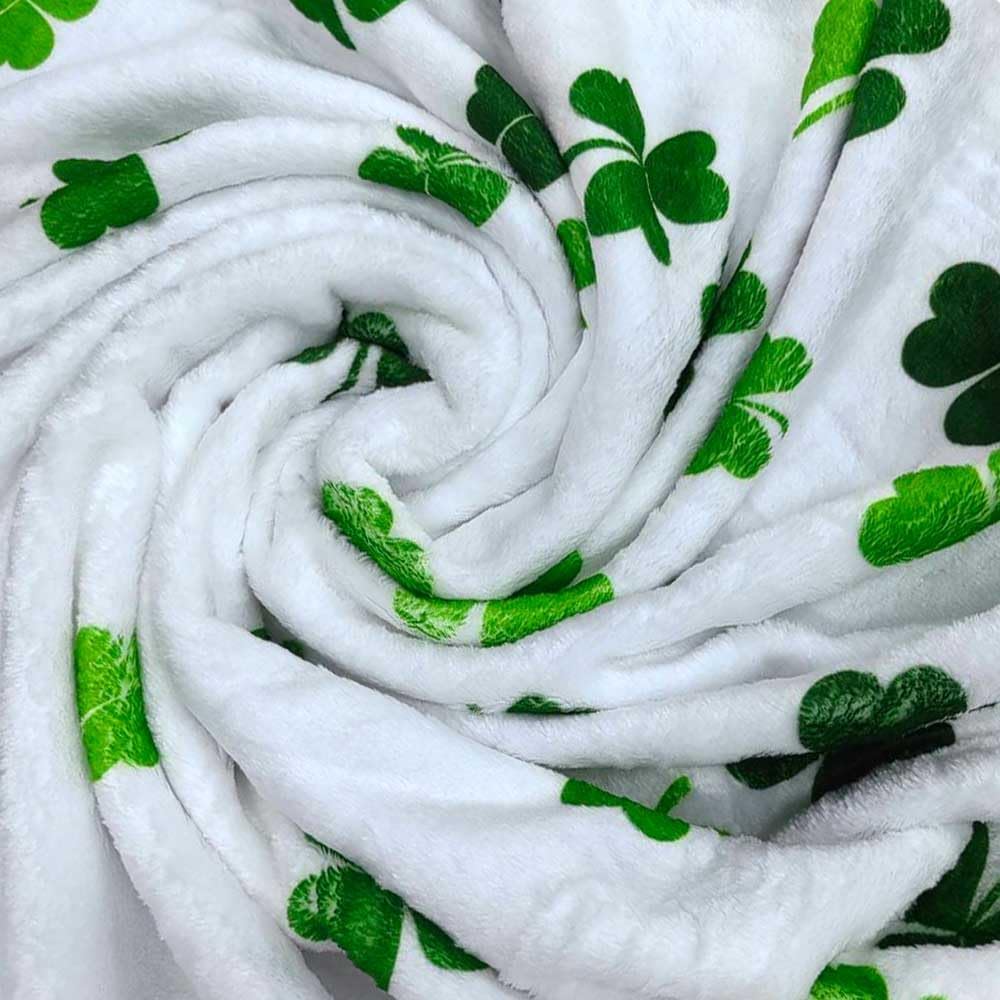 St Patricks Day Throw Blanket Soft Fleece Throw Blankets for Couch, Saint Patrick Microfiber Bed Blanket, Green Clover Shamrock Spring Blankets for Bed Sofa Chair 50x60inch