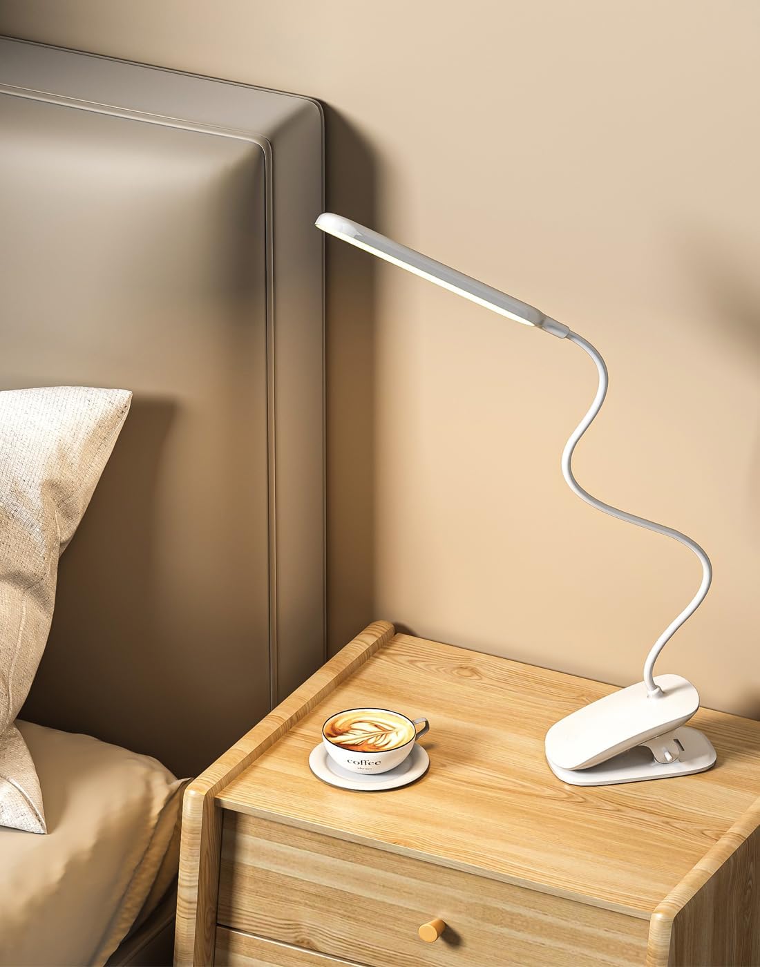 Desk Lamp, Table Lamp 1500mAh Dimmable Reading Lamp with Clamp and Type-C Charging Port, Desk Light for Home Office Reading Working Studying Gooseneck Adjustable Flexible - White