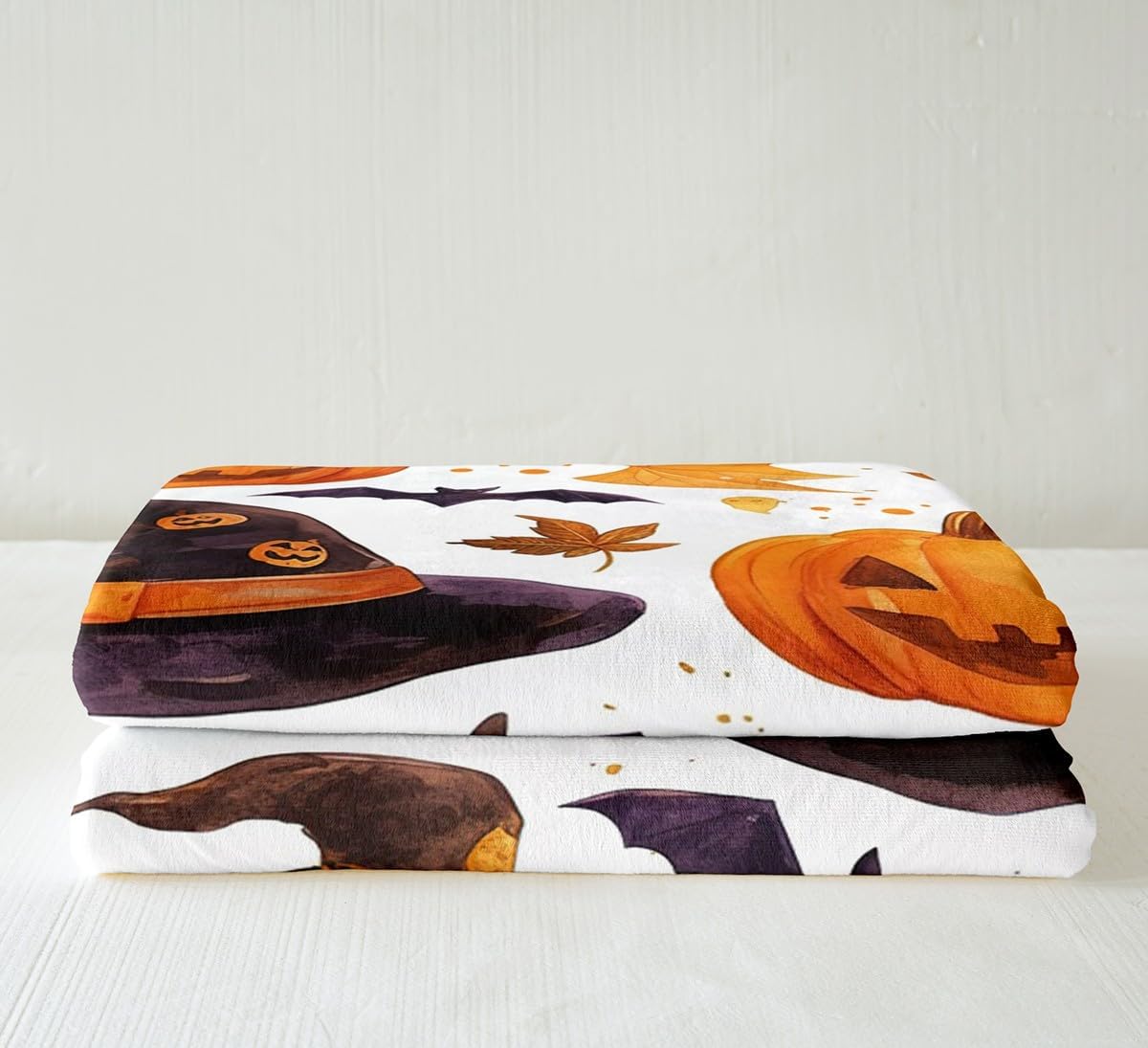 Halloween Decorations Fleece Flannel Throws Pumpkin Bats Throw Blankets Toddlers Teens Adults Halloween Hat Themed Soft Cozy Fleece Blankets Black Orange for Sofa Bed Couch,Throw 50x60 Inches
