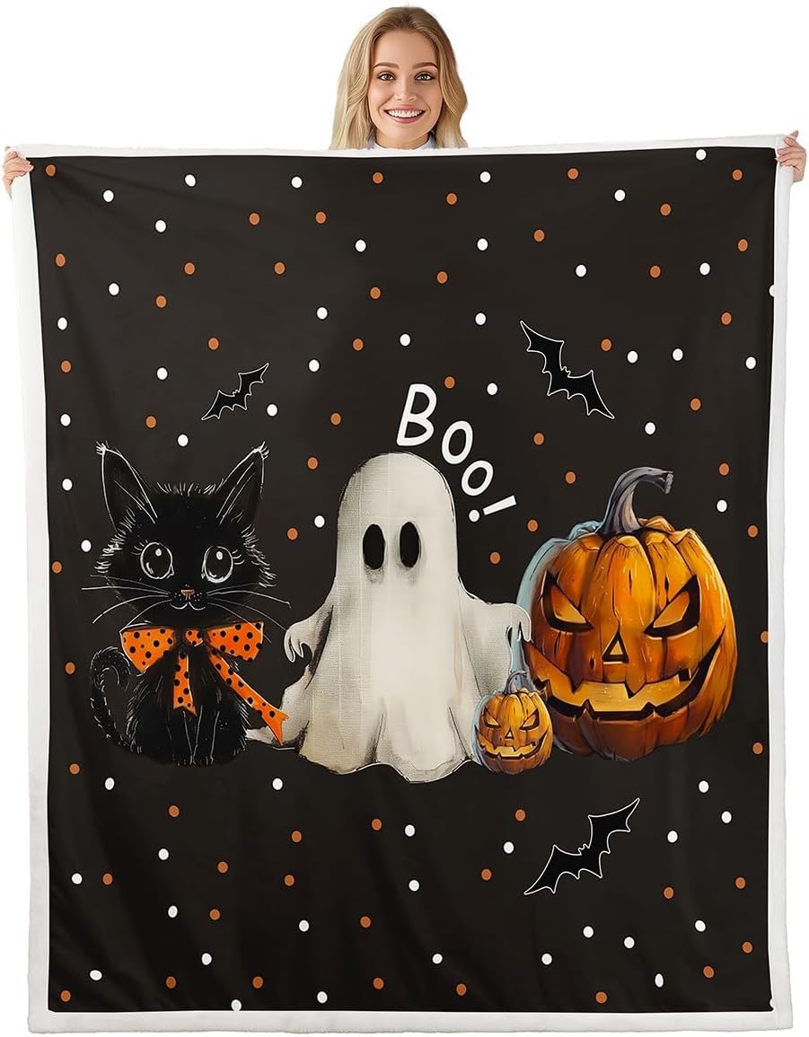 Manfei Cute Ghost Throw Blanket Pumpkin Lantern Cat Print Bed Blanket for Kids Girls Room Decor, Halloween Theme Blanket for Couch Sofa, Soft and Breathable Fleece Blanket(30 x 40 Inches)