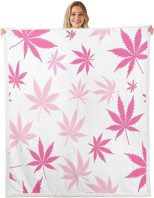 Girls Marijuana Weed Leaf Fleece Throw Blanket for Kids Women Cannabis Leaves Sherpa Blanket Marijuana Leaf Botanical Plush Blanket Pink White Decor Fuzzy Blanket for Sofa Bed Couch,Twin 60x80 Inches