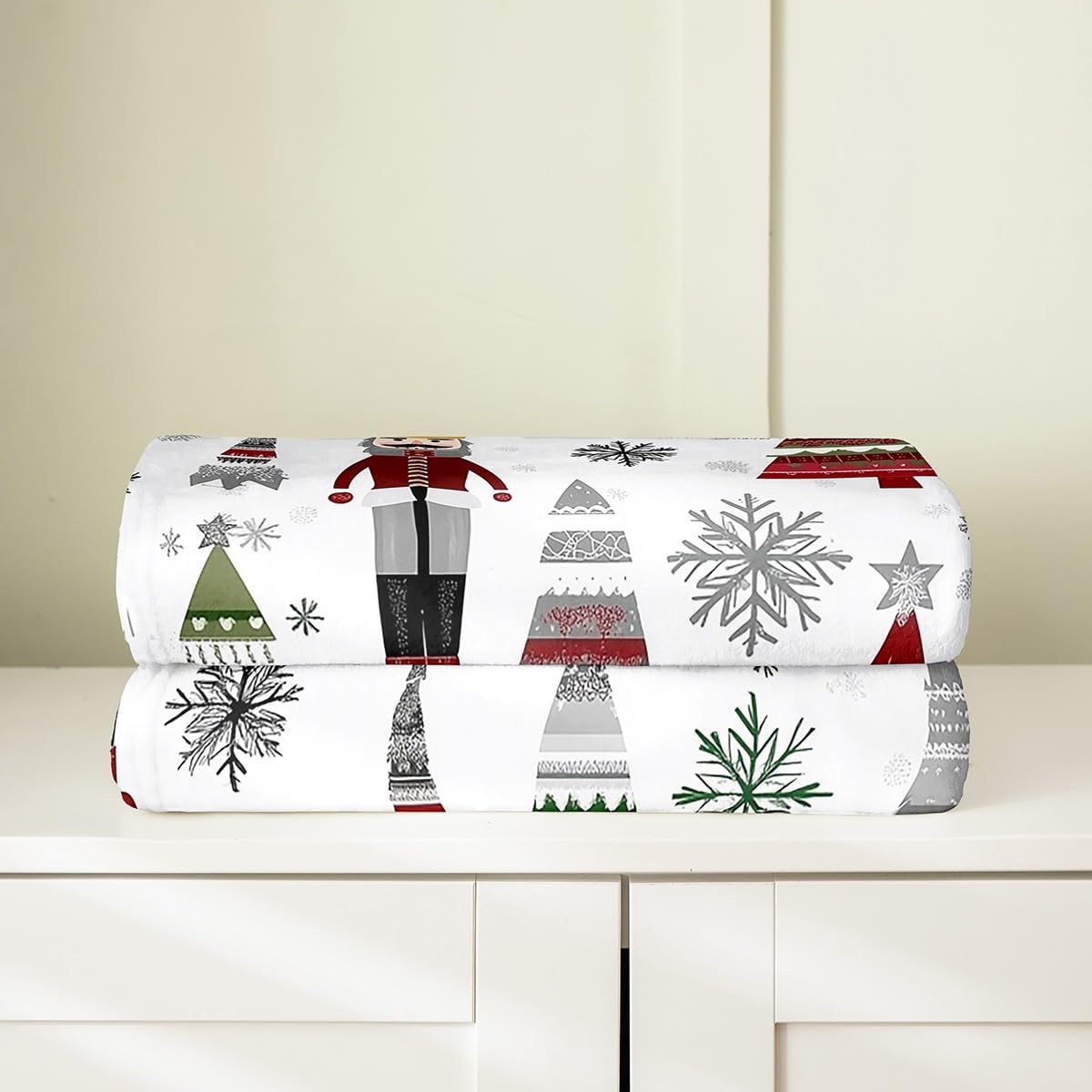 Feelyou Red Nutcracker Fuzzy Blanket Throw 50"x60" Christmas Tree Flannel Fleece Throw Blanket for Sofa Couch Royal Guarder Merry Christmas Xmas All Season Bed Blanket Snowflake Plush Blanket