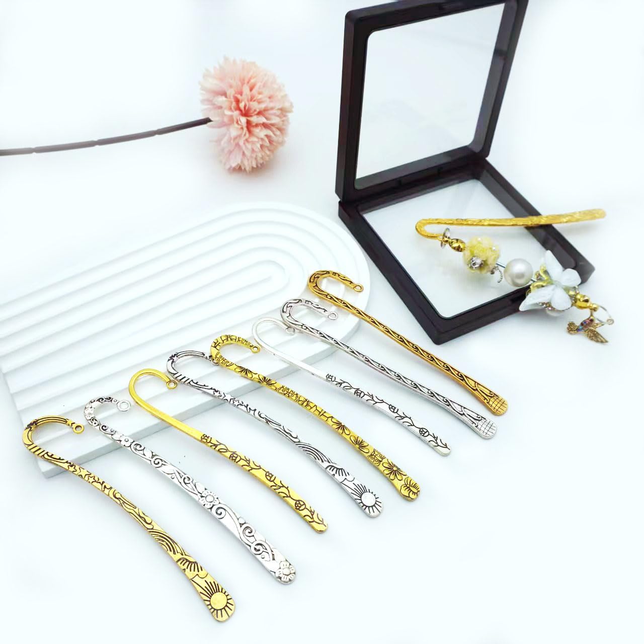 15 Pack Gold Metal Bookmark Hook DIY Bookmarks Antique Tibetan Carved with Loop for Crafting (5 Styles & Silver/Gold/Bronze)