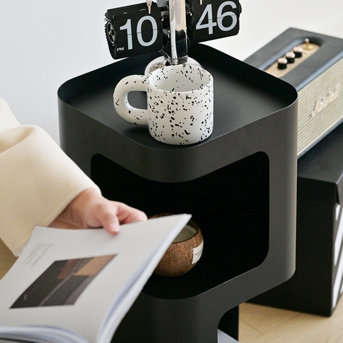 Modern Side Table,Small end Table for Small Spaces,Metal nightstand with Storage Shelf,Space-Saving Bedside Table Accent Table Drink Tables for Living Room,Bedroom.No Assembly Required