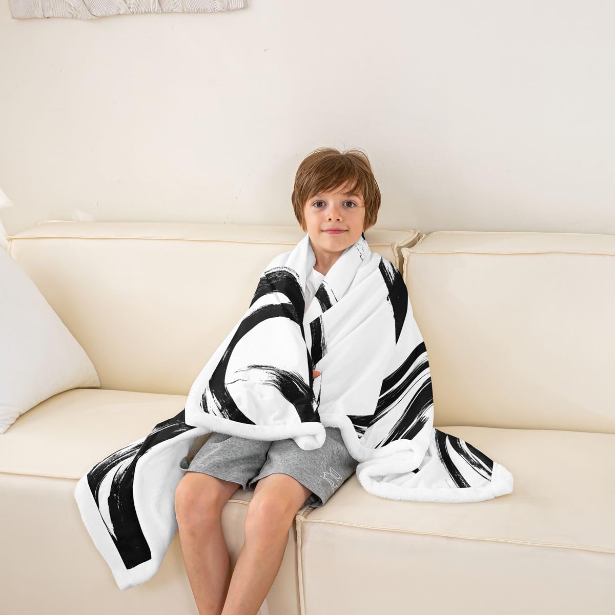 Feelyou Abstract Black White Sherpa Throw Blanket for Couch Abstract Super Soft Cozy Fleece Geometric Lines Art Blanket for Winter, Plush Throw Baby 30"x40" All Season