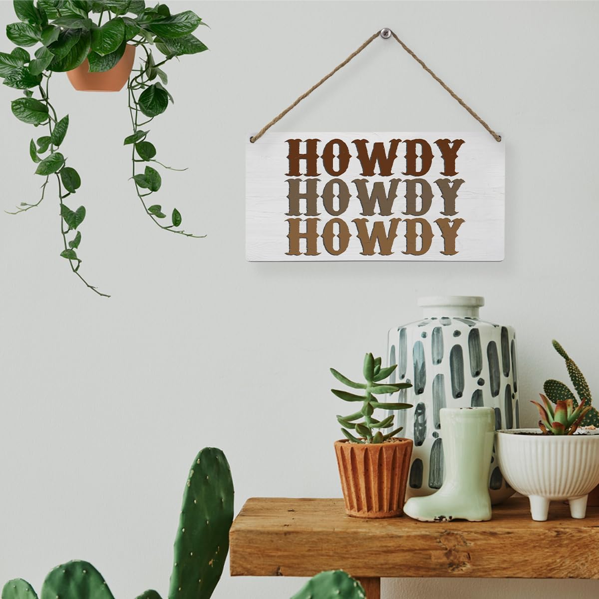 Mtrgdn Retro Western Howdy Wood Wall Decor, Preppy Wood Plaque Sign Wall Hanging,Trendy Hanging Wall Signs for Western Country Home College Dorm 12x6 inch
