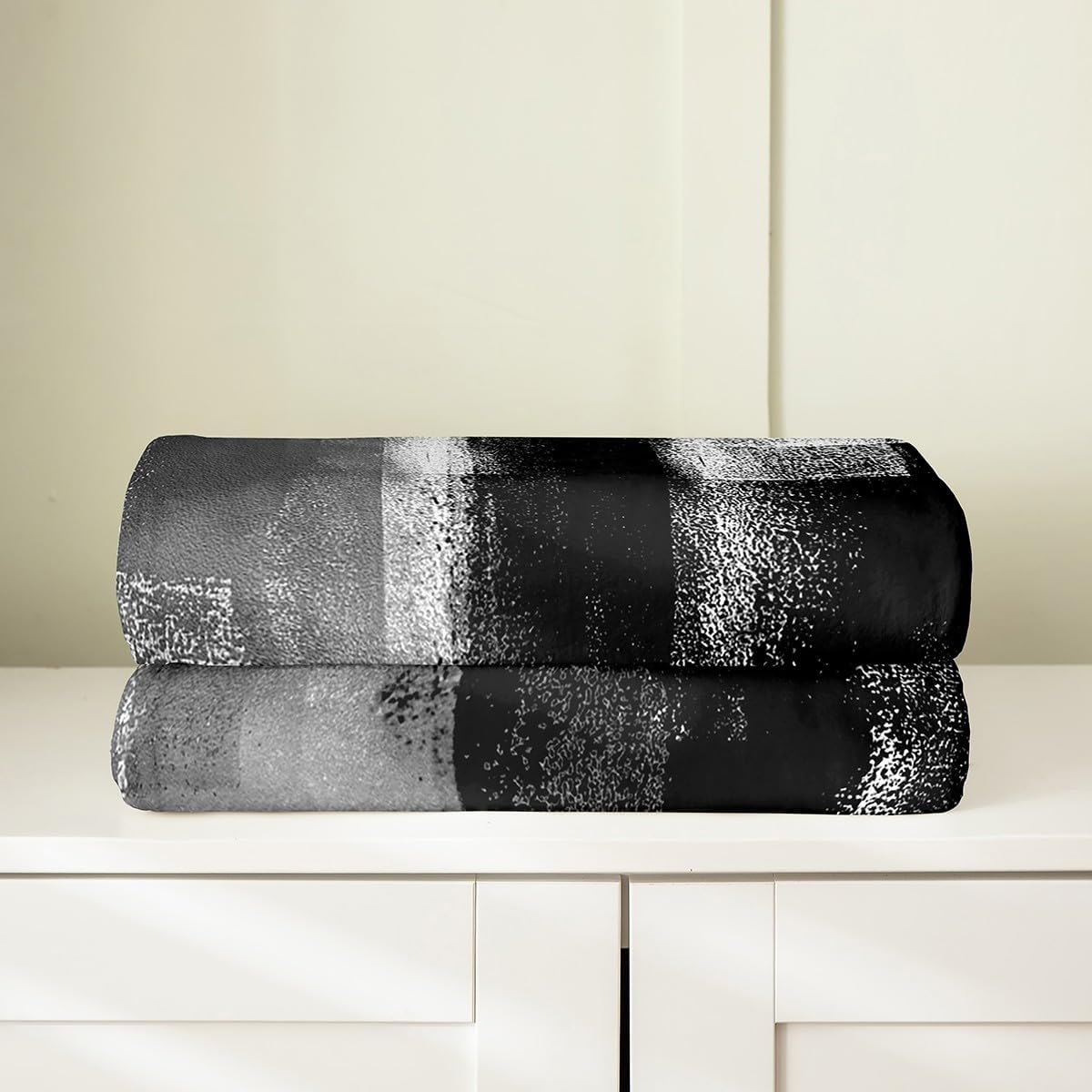 Erosebridal Adults Black Blanket,Retro Black White Grey Tie Dye Throw Blanket for Kids Boys Girls,Hippie Grunge Graffiti Fleece Blanket Lightweight,Oil Painting Fuzzy Blanket Throw 50x60 Inch