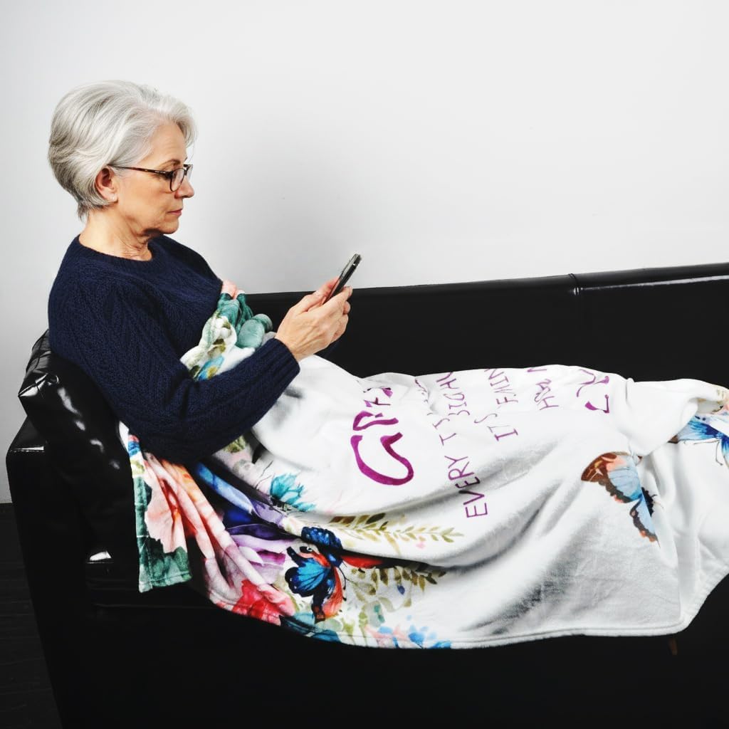 Grandmother Birthday Gifts, Grandma Birthday Gifts Blanket 60"x50", Great Grandmas Gift for Christmas Mothers Day from Granddaughter Grandkids, to My Grandma's Happy Presents