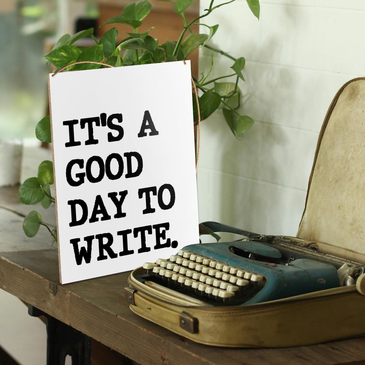 UDNADKEX Writer Wall Decor, It's a Good Day to Write, Gift for Writer Author Novelist, Wooden Wall Sign for Home Office, Bedroom, Living Room