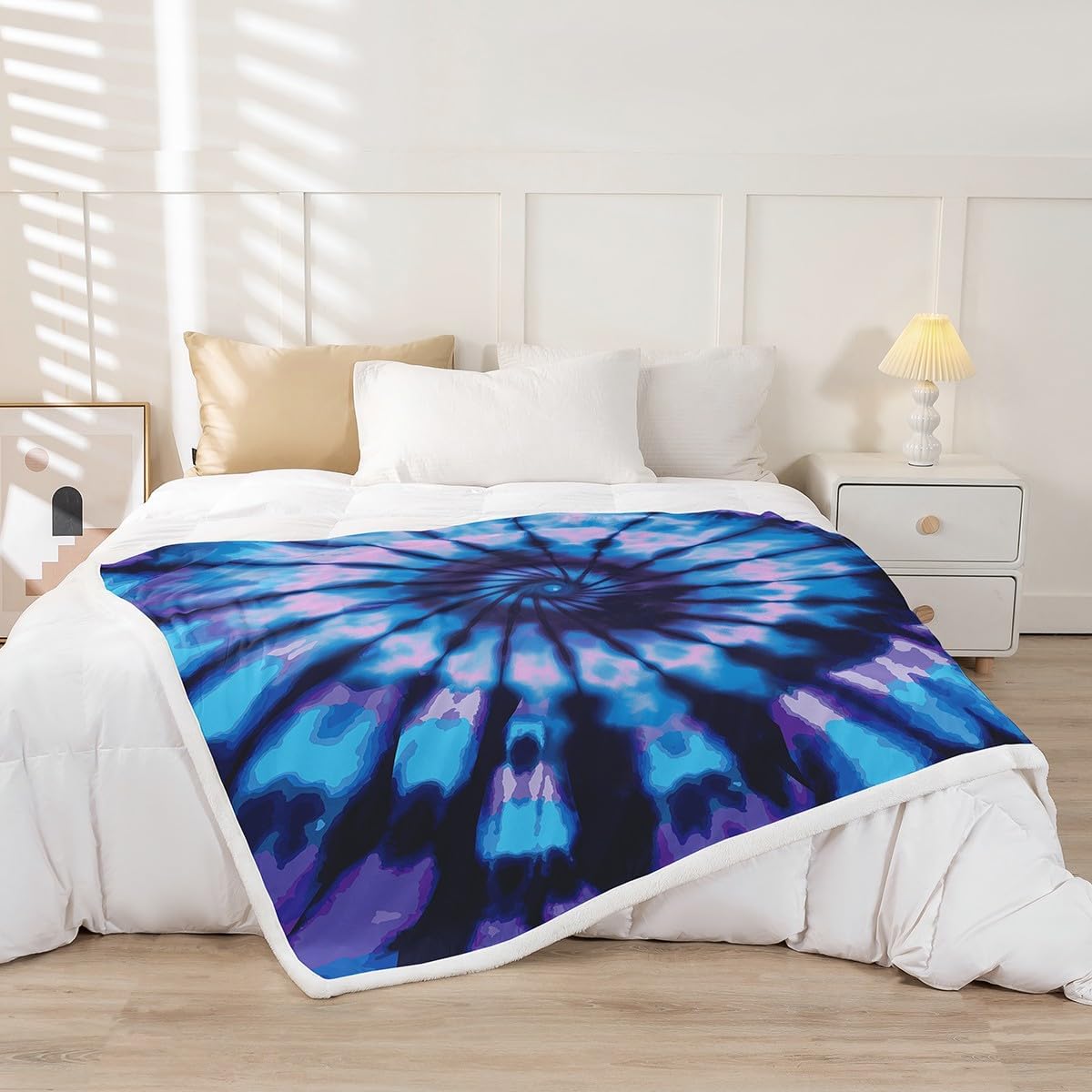Tie Dye Fleece Blanket, Spiral Tie Dye Bed Blanket, Lightweight Super Soft and All Season Warm Fuzzy Plush Cozy Luxury Plush Blanket Microfiber, Gypsy Hippie Boho (Purple Blue) Queen 90"x90"