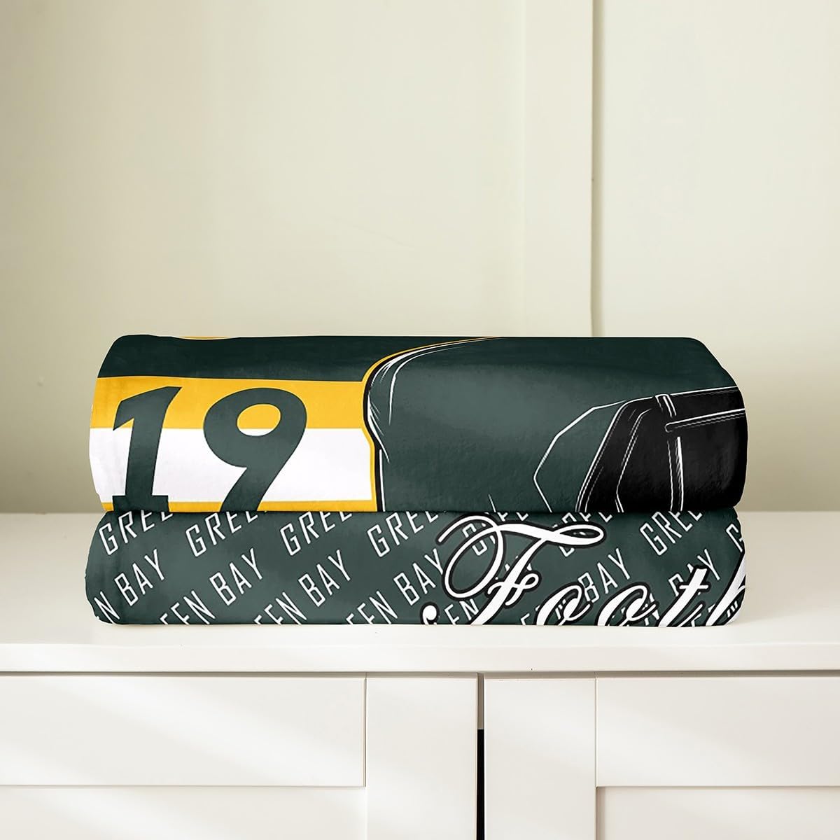Feelyou Football Plush Throw Blanket Green Bay Flannel Blanket Queen 90"x90" Football City All Season Sports Games for Couch Bed Sofa Bedroom Decor