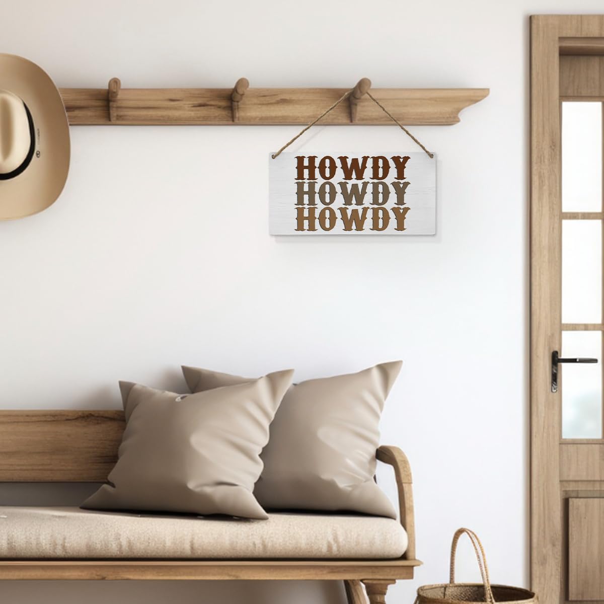 Mtrgdn Retro Western Howdy Wood Wall Decor, Preppy Wood Plaque Sign Wall Hanging,Trendy Hanging Wall Signs for Western Country Home College Dorm 12x6 inch