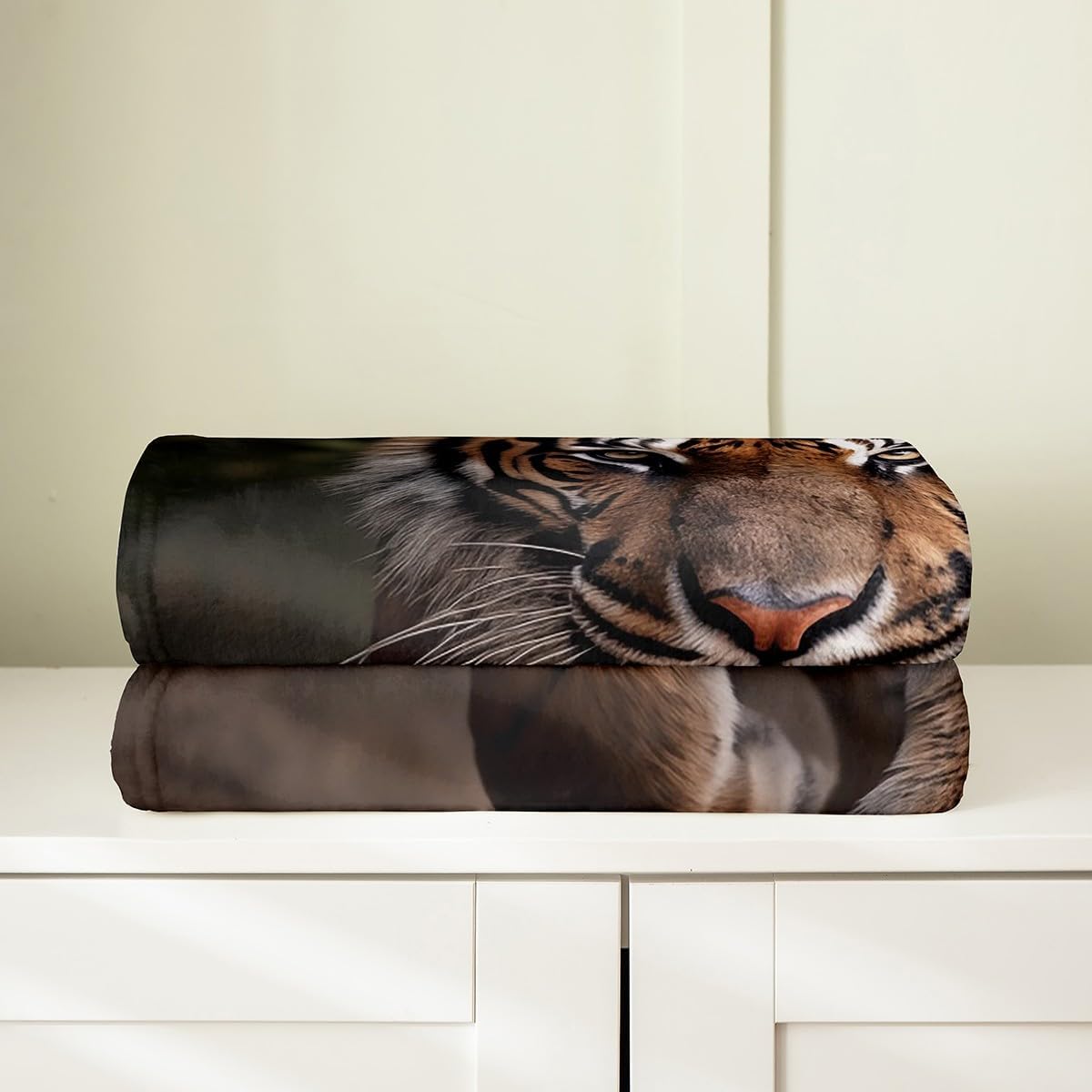 Feelyou Tiger All Season Bed Blanket Twin 60"x80" Wild Animal Flannel Fleece Throw Blanket for Sofa Couch Wildlife Fuzzy Blanket Room Decor Safari Cat Print Plush Blanket