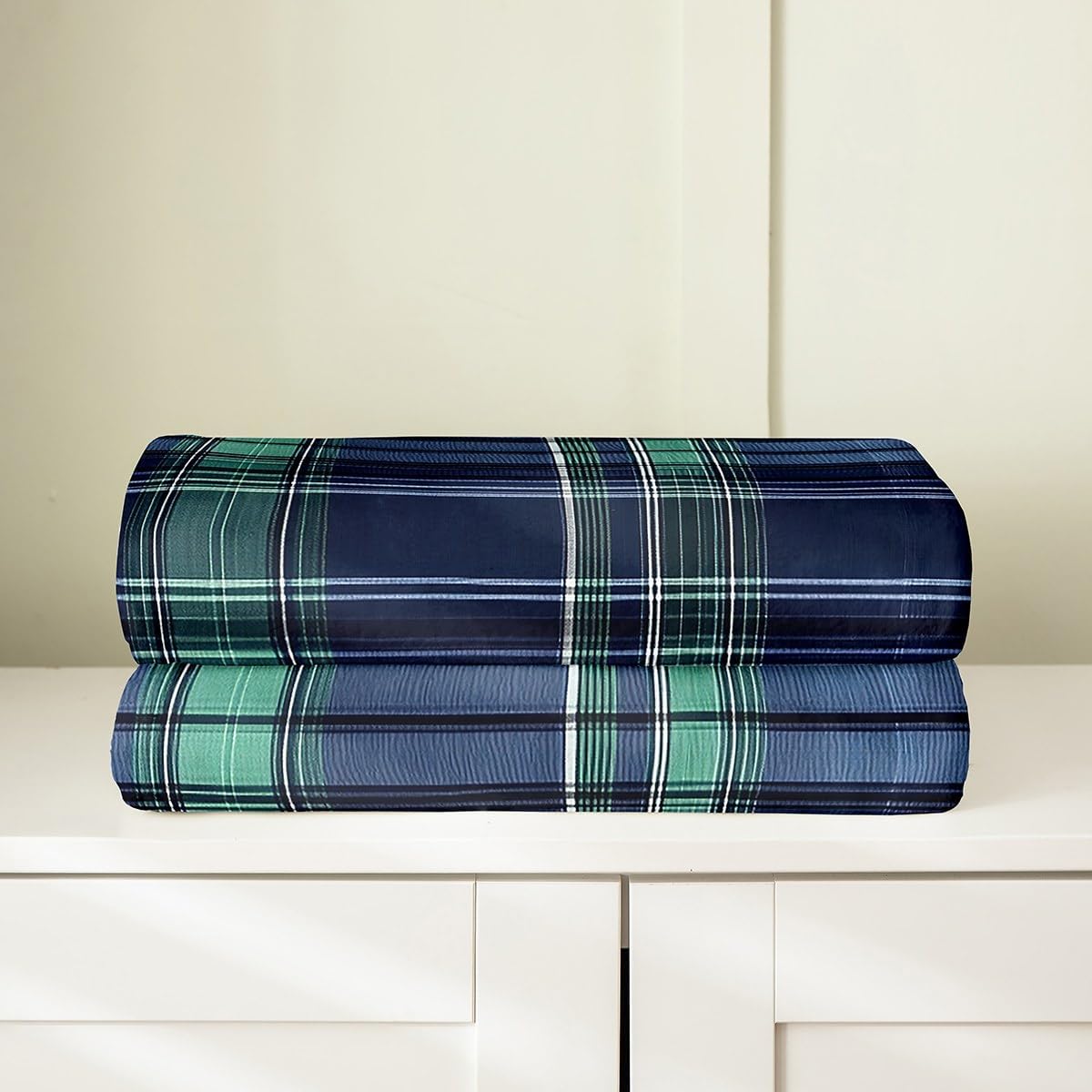 Feelyou Farmhouse Buffalo Plaid Plush Throw Blanket Green and Blue Checkered Flannel Blanket 40"x50" Rustic Geometric All Season Classic Retro Boho for Couch Bed Sofa Bedroom Decor