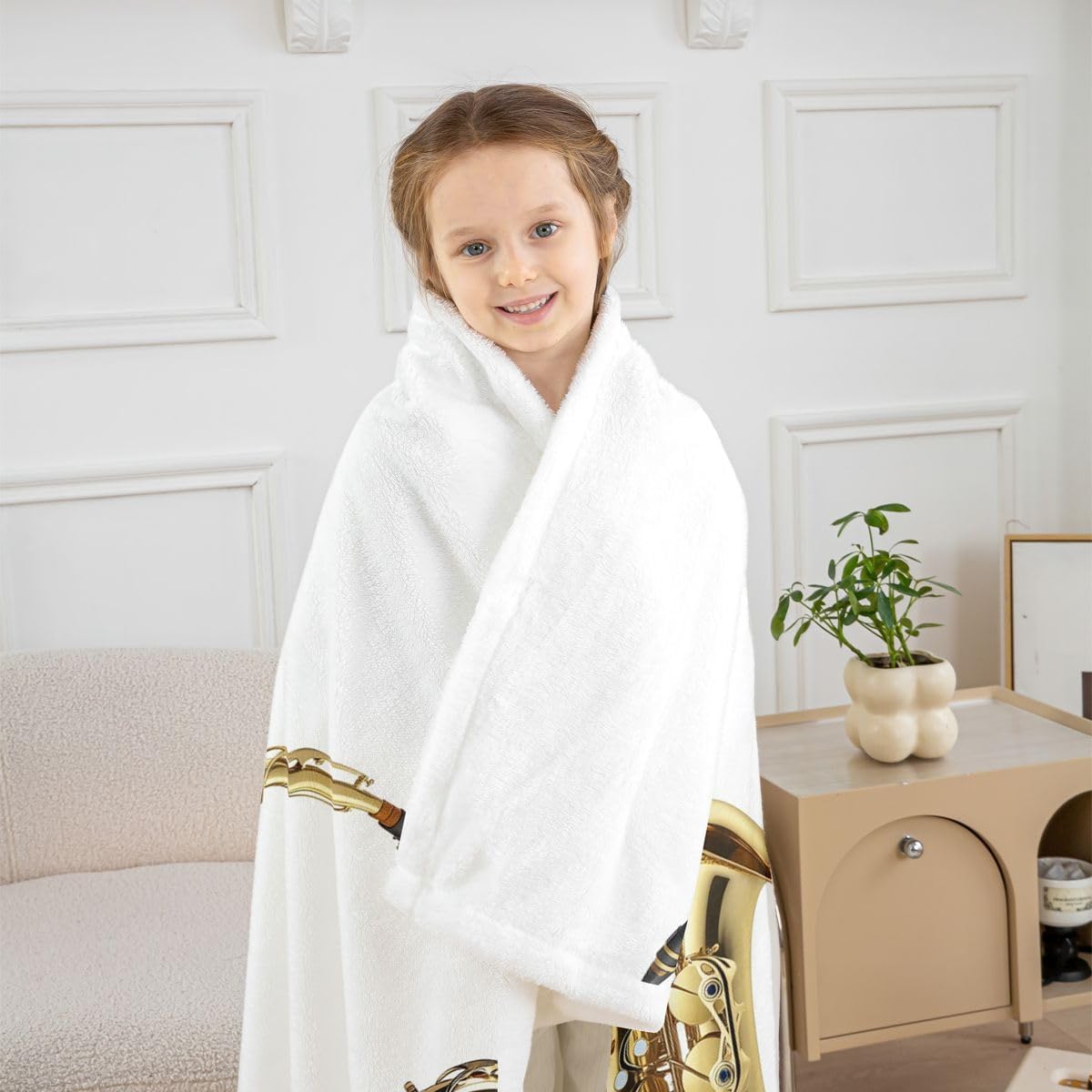 Feelyou Saxophone Print Fleece Sherpa Blanket Jazz Music Themed Throw Blanket for Chair Sofa Couch Adult Musical Pattern Plush Blanket Electric Sax Instruments Print Room Decor Blanket Twin 60"x80"