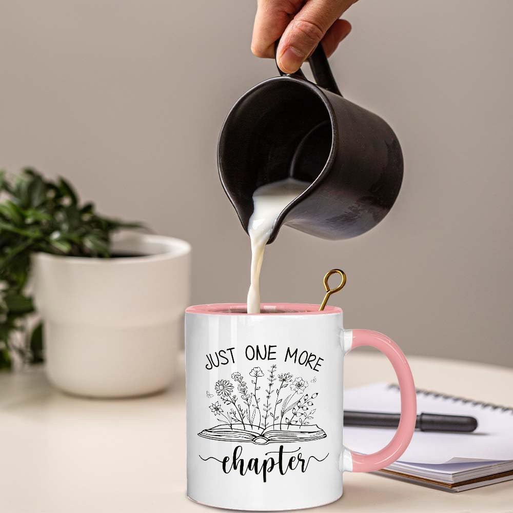Just one more Chapter Book Lovers Mug Gifts for Women - Cute Book Birthday Gifts for Bookish Bookworms Readers Librarian Books Nerd Friends