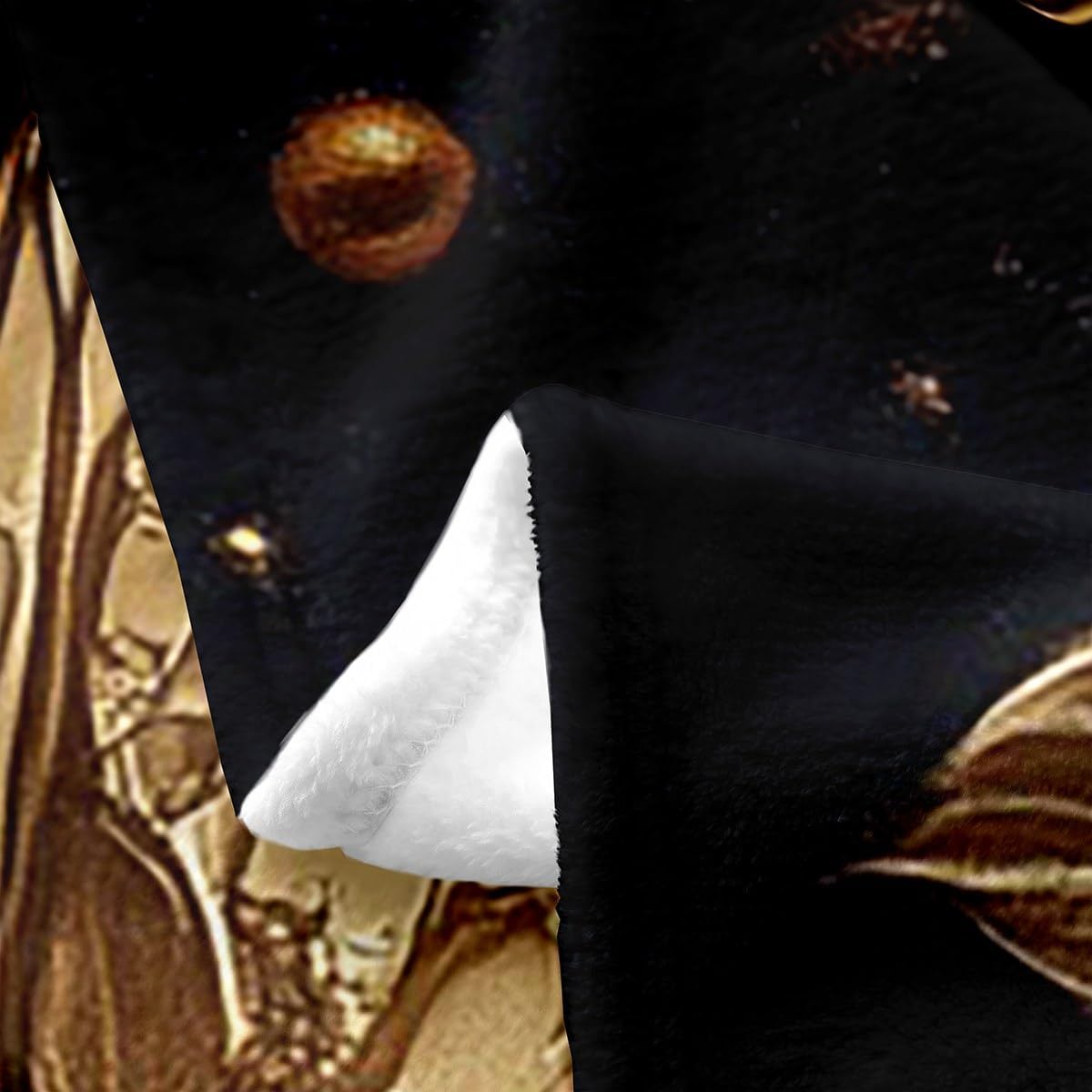 Erosebridal Rose Floral Blanket 40x50,Vintage Crescent Moon Throw Blanket for Girls Women,Elegant Baroque Victorian Fuzzy Blanket,Gold Leaves Flowers Flannel Blanket,Golden Black,Luxury Soft