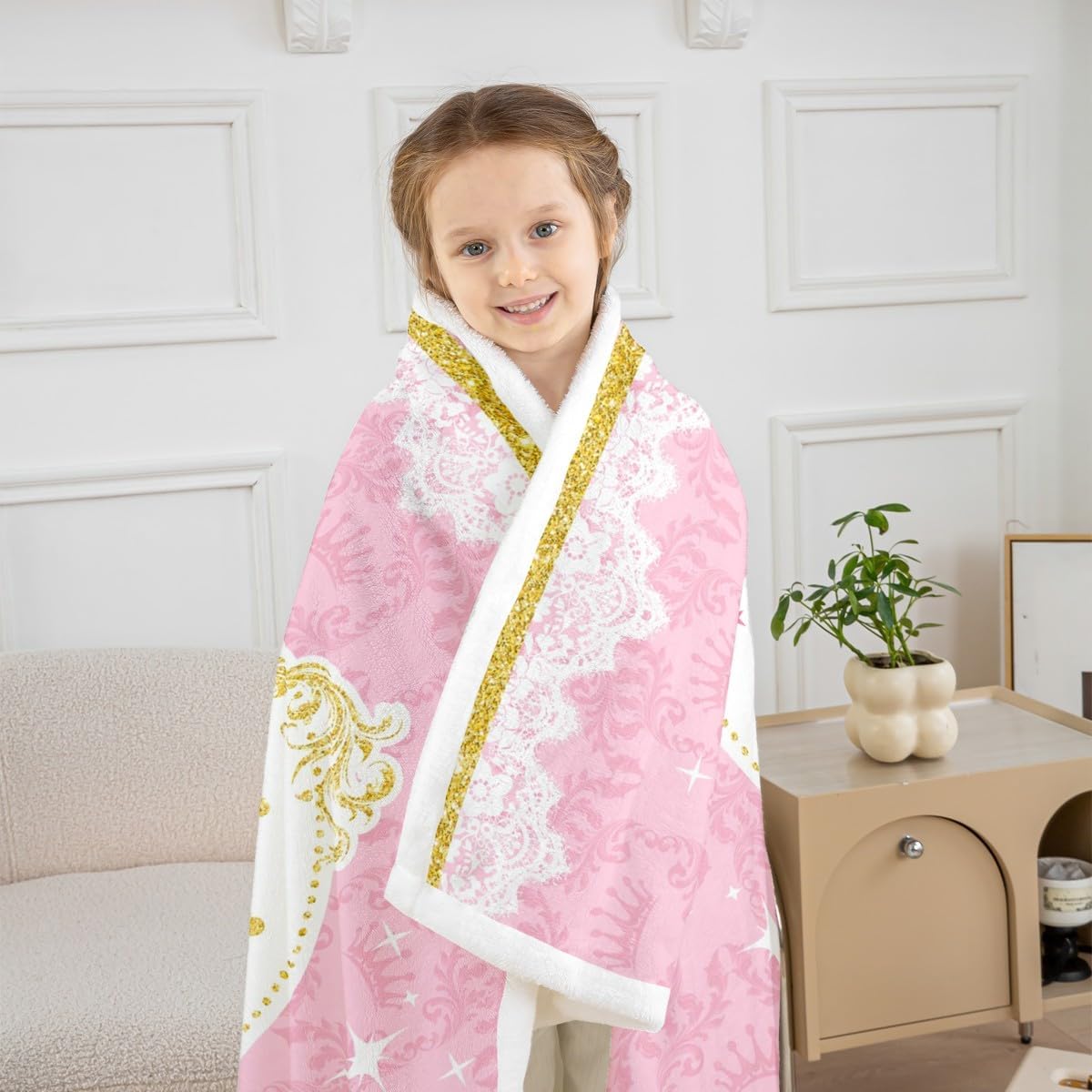 Princess Style Bed Blanket Pink Luxury Throw Blanket Lightweight Soft Cozy Luxury Carriage Fleece Blanket Cute Cartoon Flannel Blanket for Sofa Bedroom Office Travel All Season(Twin 60"x80")