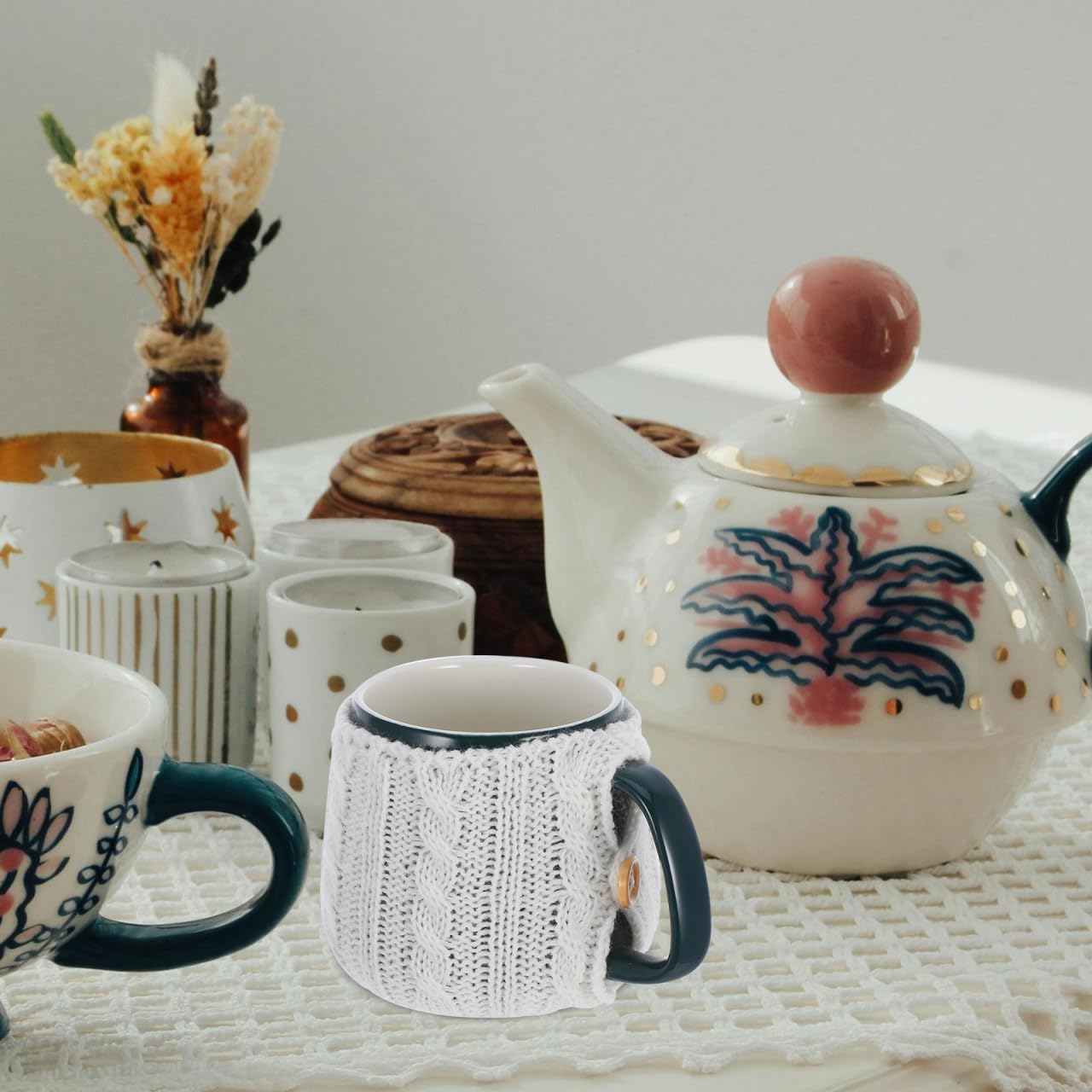 PartyKindom 4Pcs Knitted Mug Covers, Reusable Coffee Cup Cozy Sleeves, Fall Aesthetic Drink Insulators for Hot Beverages and Office Desk Decor
