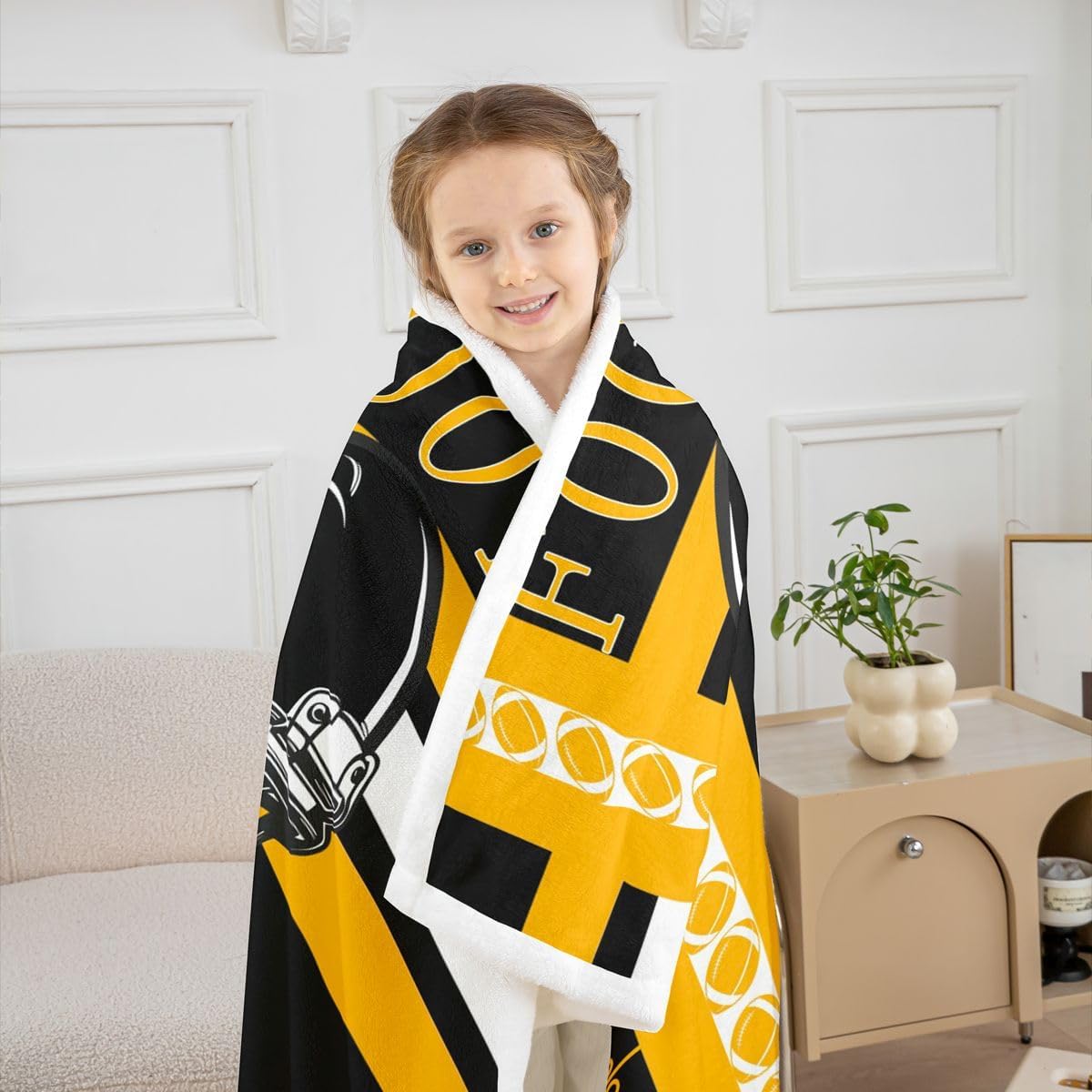 Feelyou Football Fleece Throw Blanket Boys Girls 40"x50" Rugby Sports Sherpa Blanket Plush Fuzzy Women Men Football City Bedroom Decor