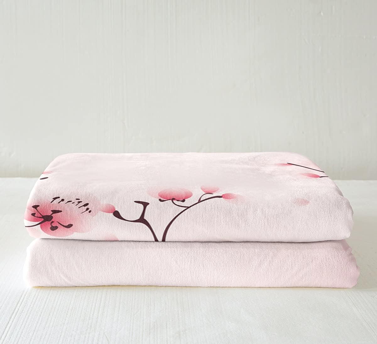Girls Cherry Blossoms Fleece Blanket Women Floral Sakura Flowers Branch Sherpa Throw Blanket for Bed Sofa Couch Decor Pale Pink Floral Plush Blanket Soft Japanese Spring Fuzzy BlanketTwin 60"x80"