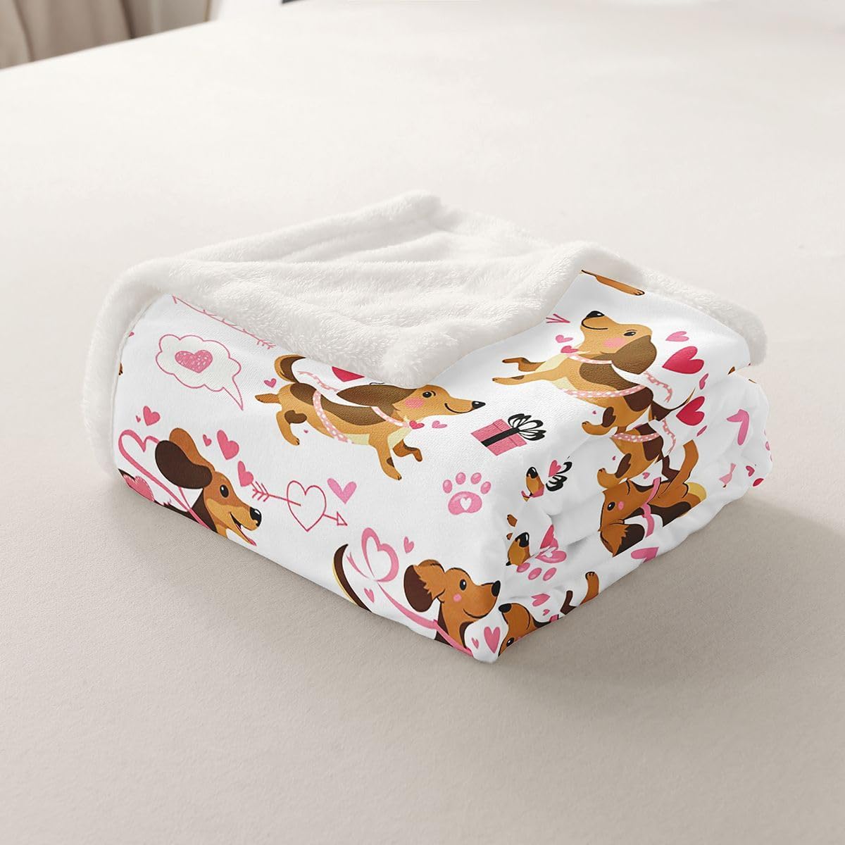 Manfei Happy Valentine's Day Kids Throw Blanket,Star Love Heart Dog Paw Romantic Bed Blanket,Dachshund Pet Animal Girls Boys Sofa Decor,Brown Pink Fuzzy Blanket,Throw Size (50 x 60 Inches)