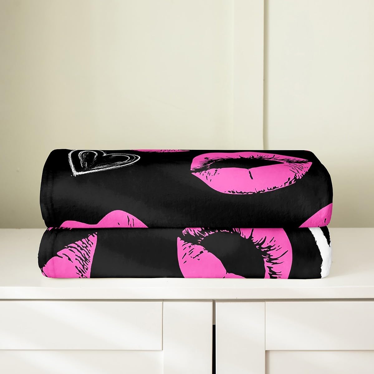 Feelyou Lip Print All Season,Bed Blanket Throw 50"x60" Love Plush Throw Blanket, for Sofa Couch Kids Women Men Ultra Soft Pink and Black Flannel Fleece Blanket Fashion Room Decor Personality Design
