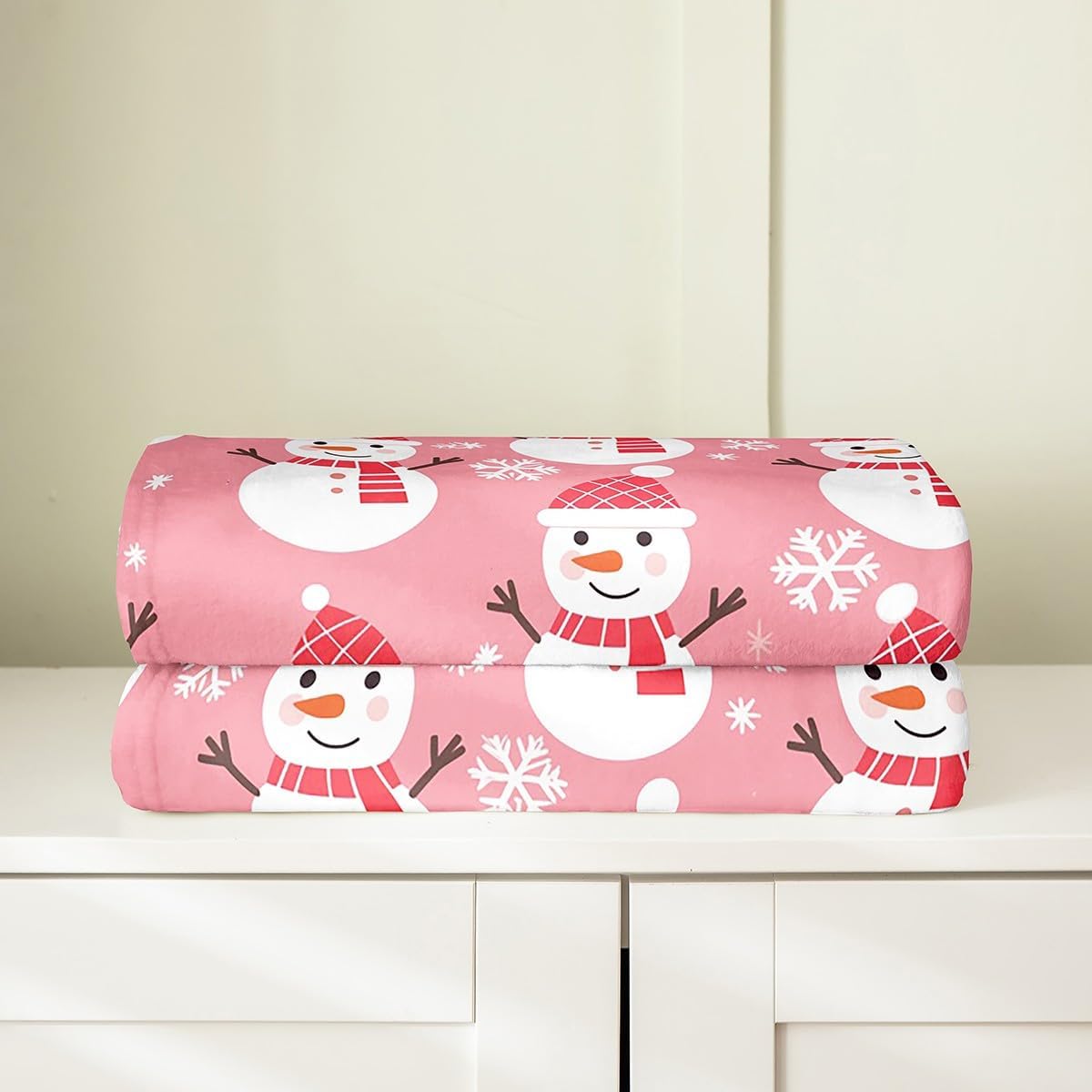 Feelyou Merry Christmas Blanket 40"x50" Merry Christmas Tree and Snowman Plush Throw Blanket for Kids Boys Girls Decor Cute Snowman Flannel Fleece Blanket Pink