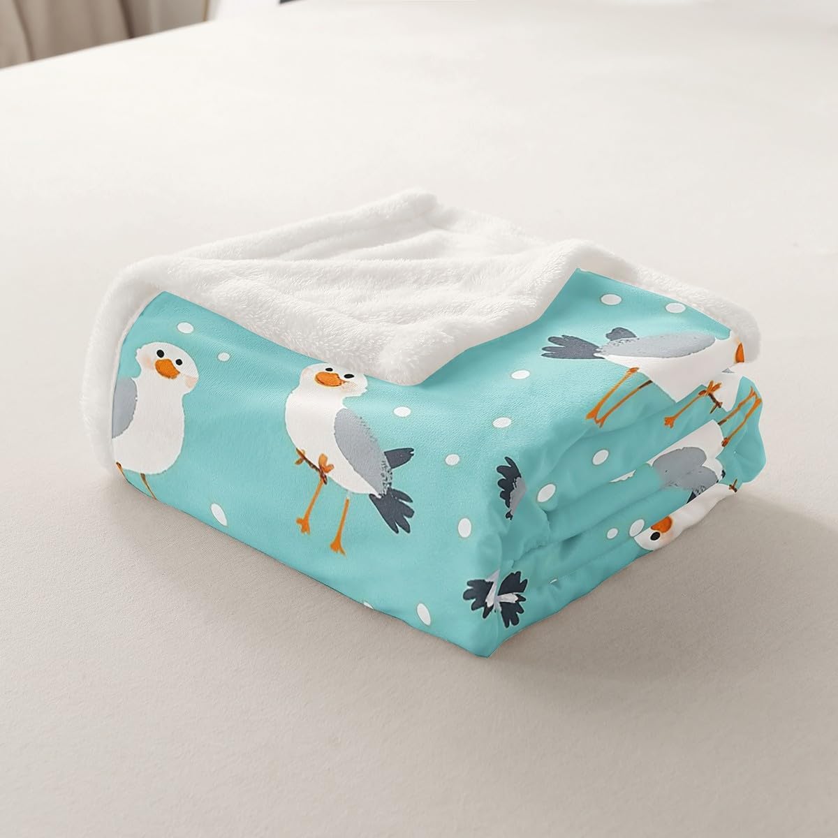 Feelyou Kids Seagull Throw Blanket Cute Ocean Animal Sherpa Blanket for Girls Boys Bedroom Teal Blue Marine Sea Bird Decor Fleece Blanket White Polka Dots Fuzzy Plush Blanket Throw 50"x60"