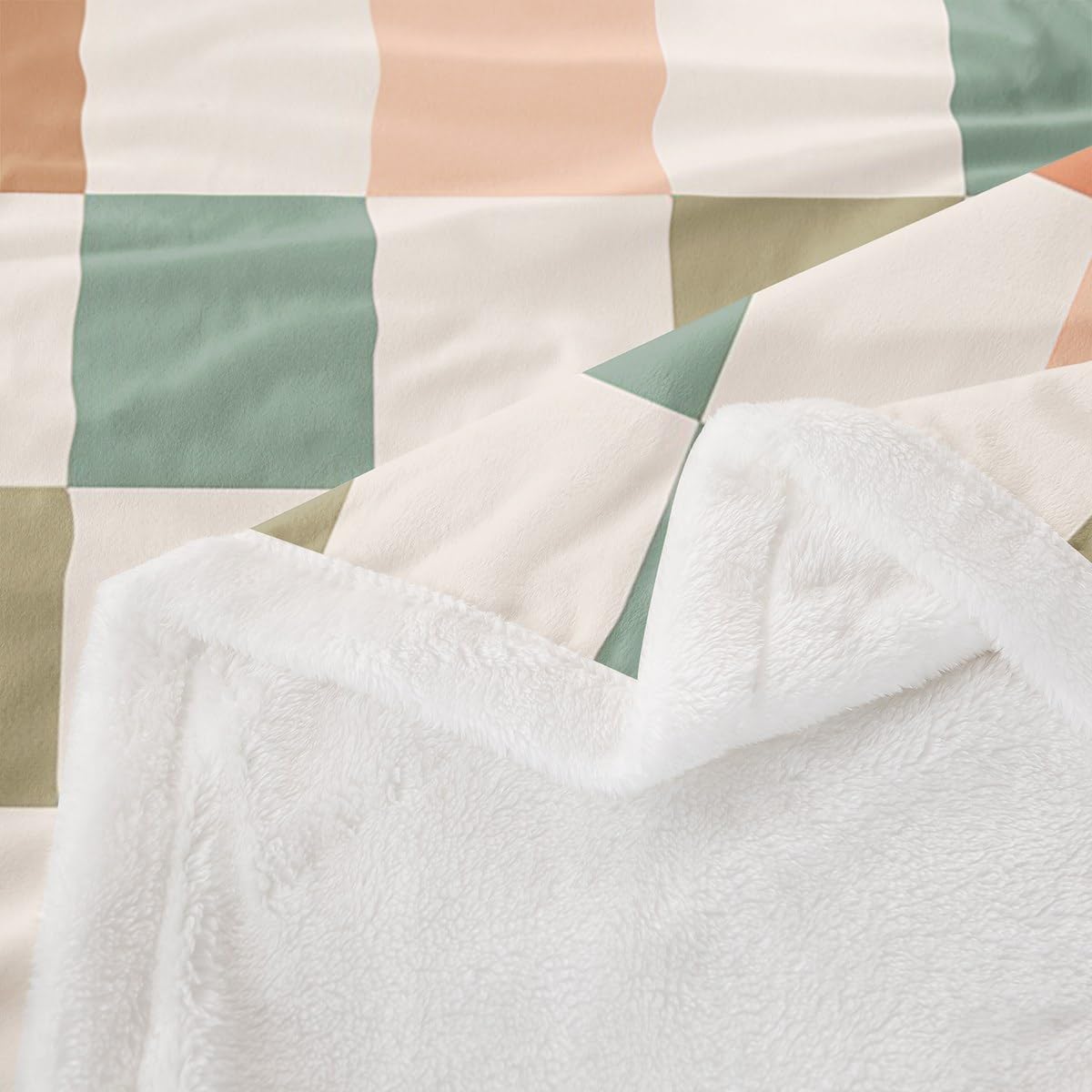 Feelyou Multicolored Checkered Retro Throw Blankets Kids Boys Girls Geometric Vintage Soft Cozy Fleece Blankets 50x60 Inches Ivory White Colorful Fleece Flannel Throws Modern Room Decor