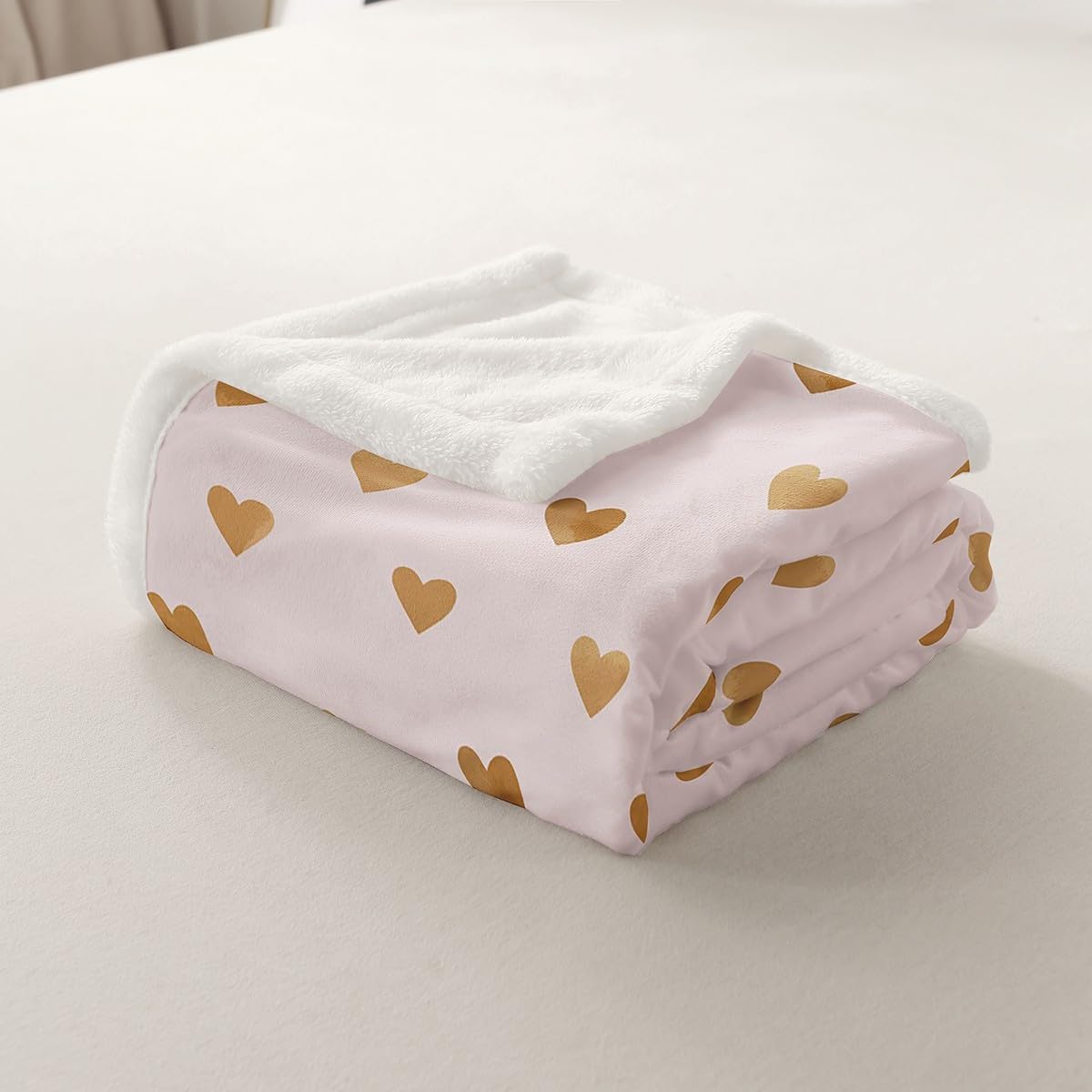 Erosebridal Twin 60"X80" Pink Sherpa Blanket for Girls,Cute Heart Fleece Blanket for Kids Boys Teens Aesthetic Light Pink Bed Couch Fuzzy Plush Throw Pink Preppy Throw Blankets