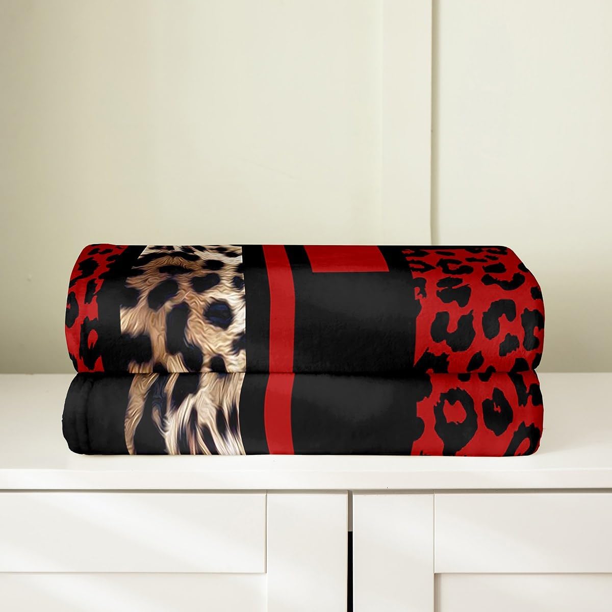 Castle Fairy Leopard Print Throw Blanket Red Brown Black Stripes Rustic Flannel Blanket for Teens Adults Women Wild Animal Cheetah Skin Print Bed Blanket for Bedroom Sofa Twin 60x80